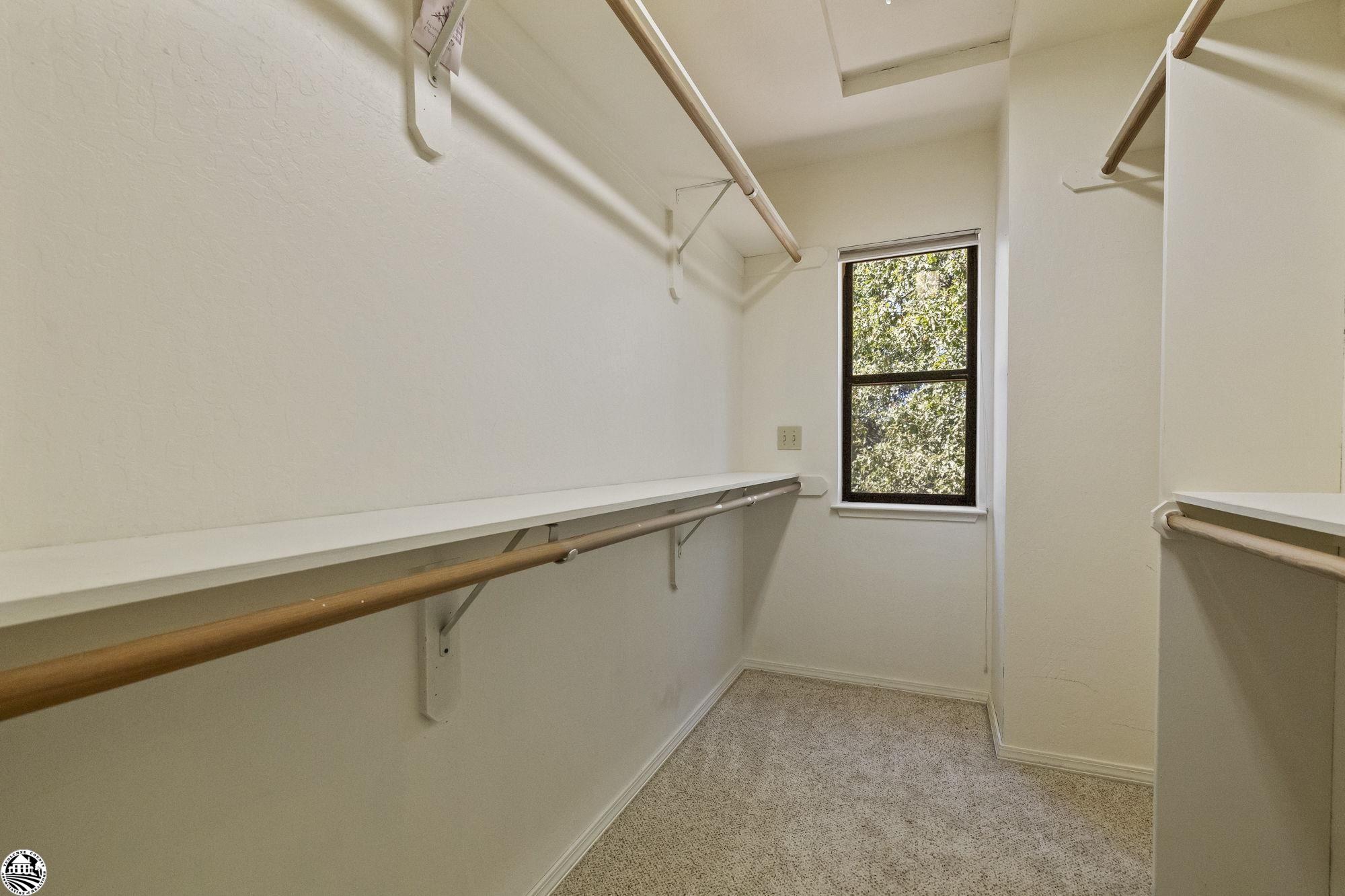 Sonora, California 95370, United States, 3 Bedrooms Bedrooms, ,3 BathroomsBathrooms,Residential,Active,40718