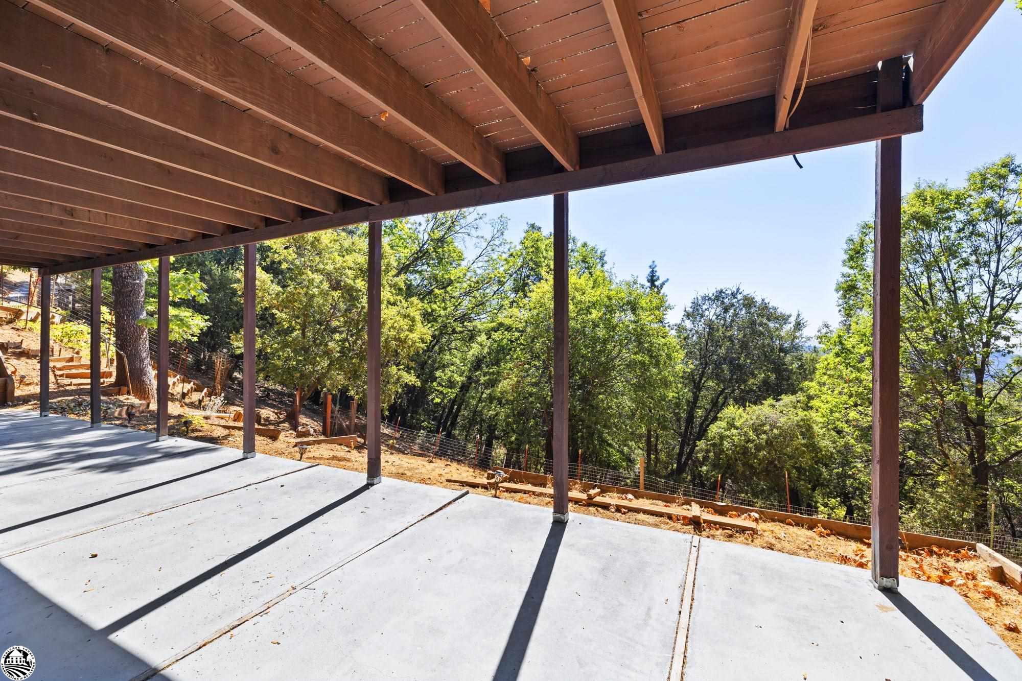 Sonora, California 95370, United States, 3 Bedrooms Bedrooms, ,3 BathroomsBathrooms,Residential,Active,40718