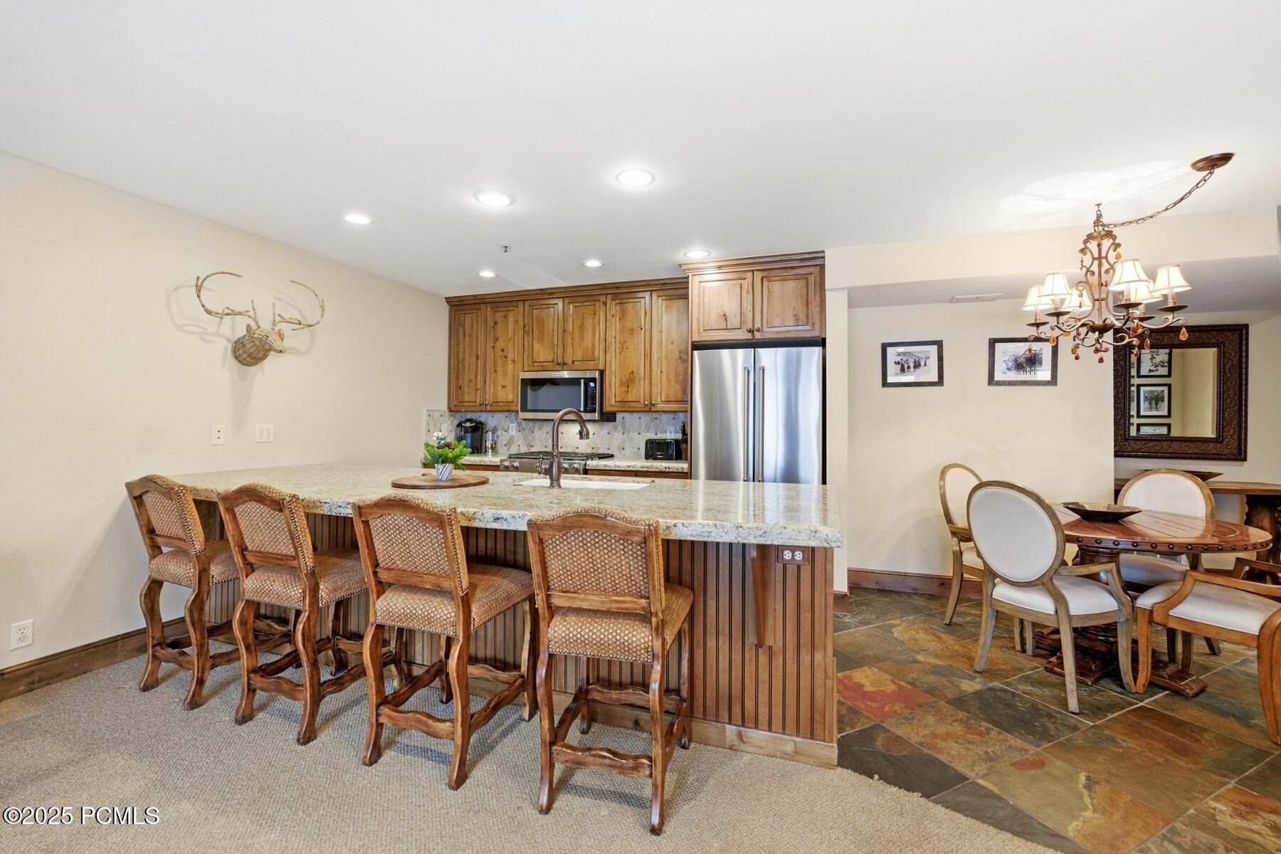 Park City, Utah 84060, United States, 2 Bedrooms Bedrooms, ,2 BathroomsBathrooms,Residential,Active,252763