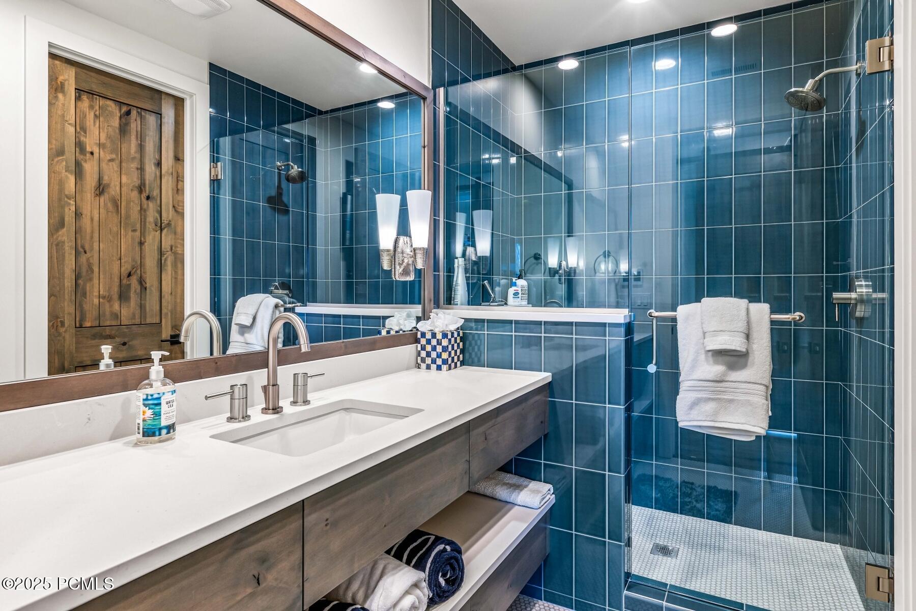 Heber City, Utah 84032, United States, 4 Bedrooms Bedrooms, ,5 BathroomsBathrooms,Residential,Active,202140