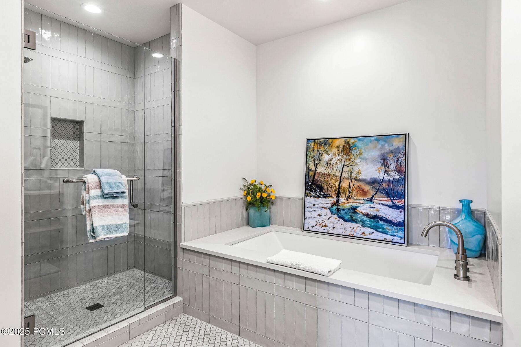 Heber City, Utah 84032, United States, 4 Bedrooms Bedrooms, ,5 BathroomsBathrooms,Residential,Active,202140