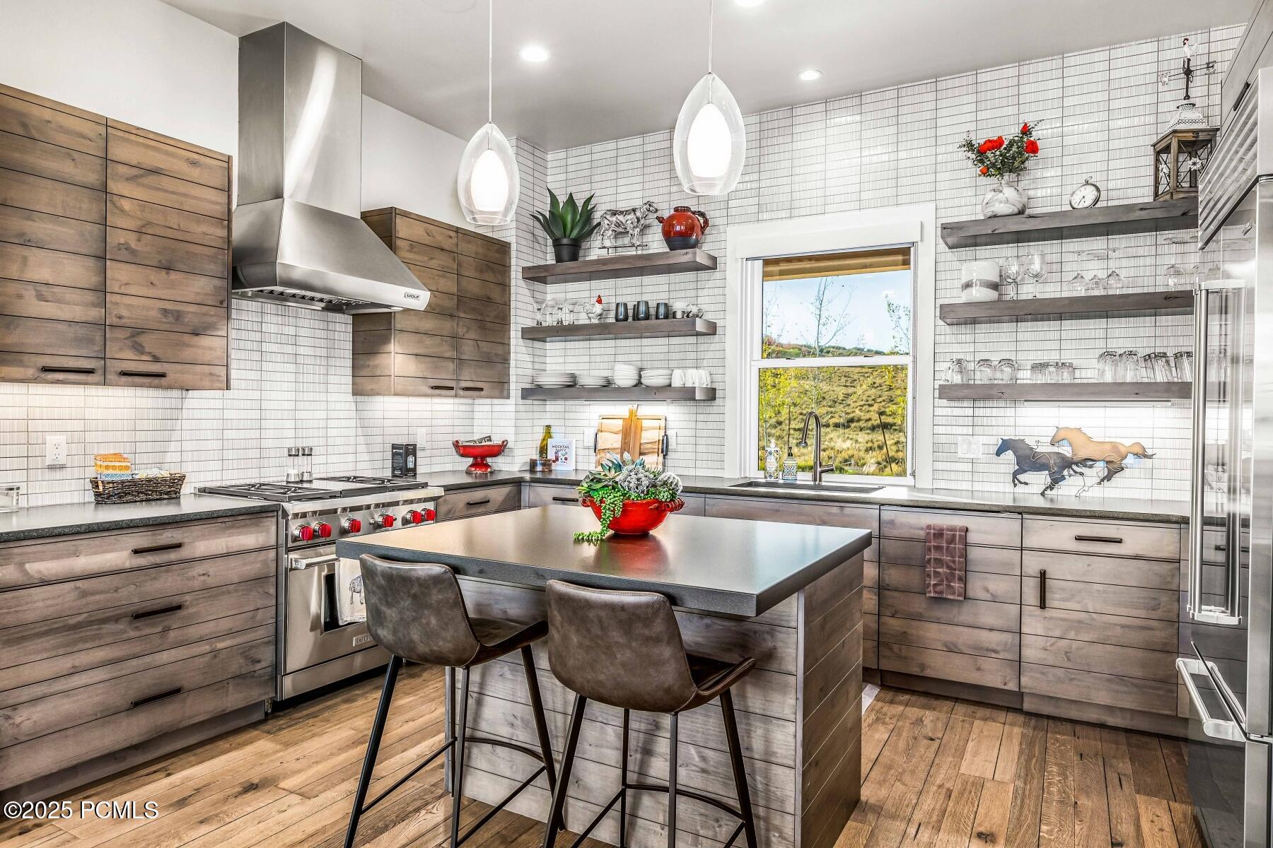 Heber City, Utah 84032, United States, 4 Bedrooms Bedrooms, ,5 BathroomsBathrooms,Residential,Active,202140