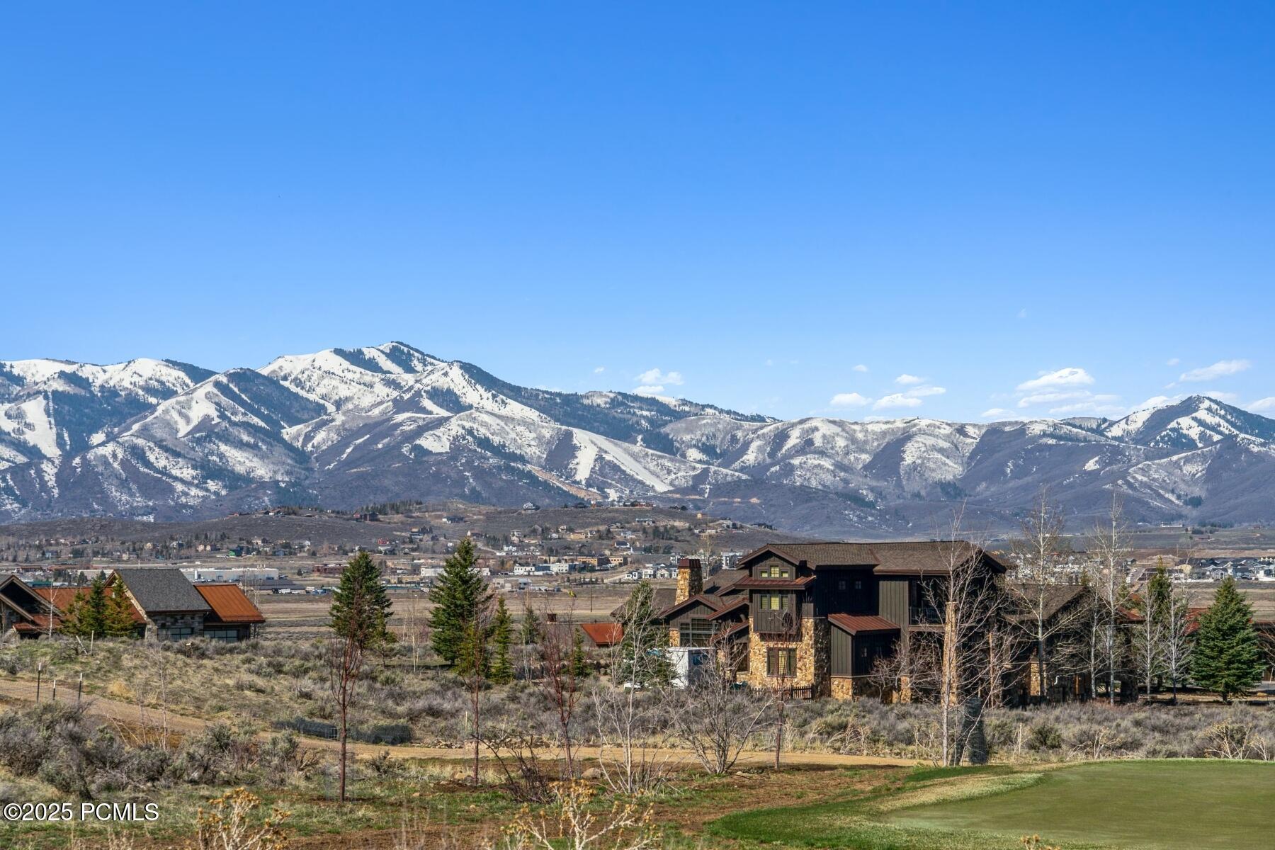 Park City, Utah 84098, United States, 4 Bedrooms Bedrooms, ,6 BathroomsBathrooms,Residential,Pending,189482