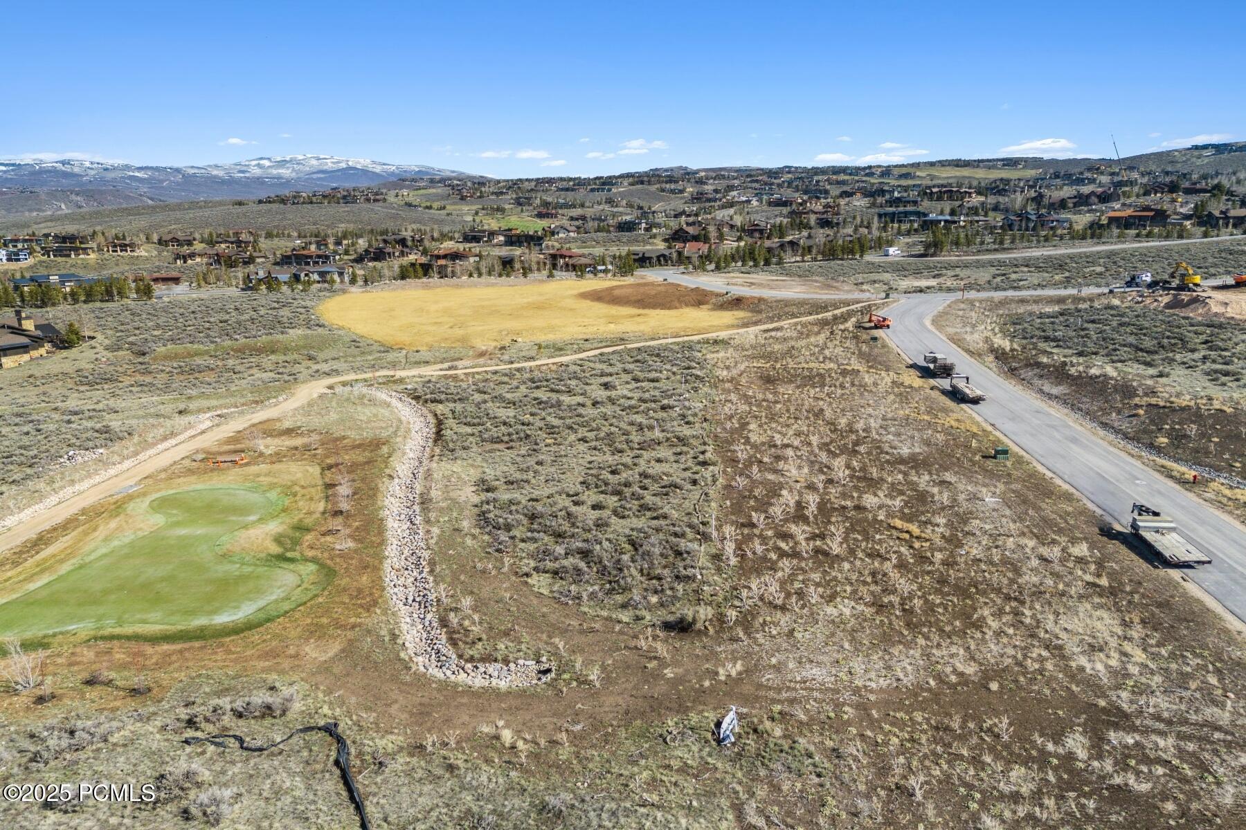 Park City, Utah 84098, United States, 4 Bedrooms Bedrooms, ,6 BathroomsBathrooms,Residential,Pending,189482