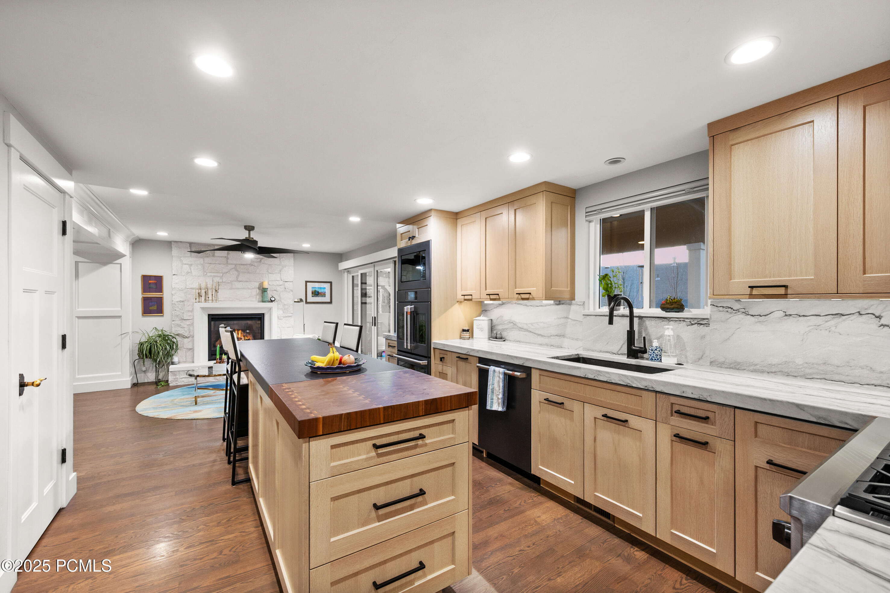 9002 S Huckleberry Ct Ct, Sandy, Utah image 10