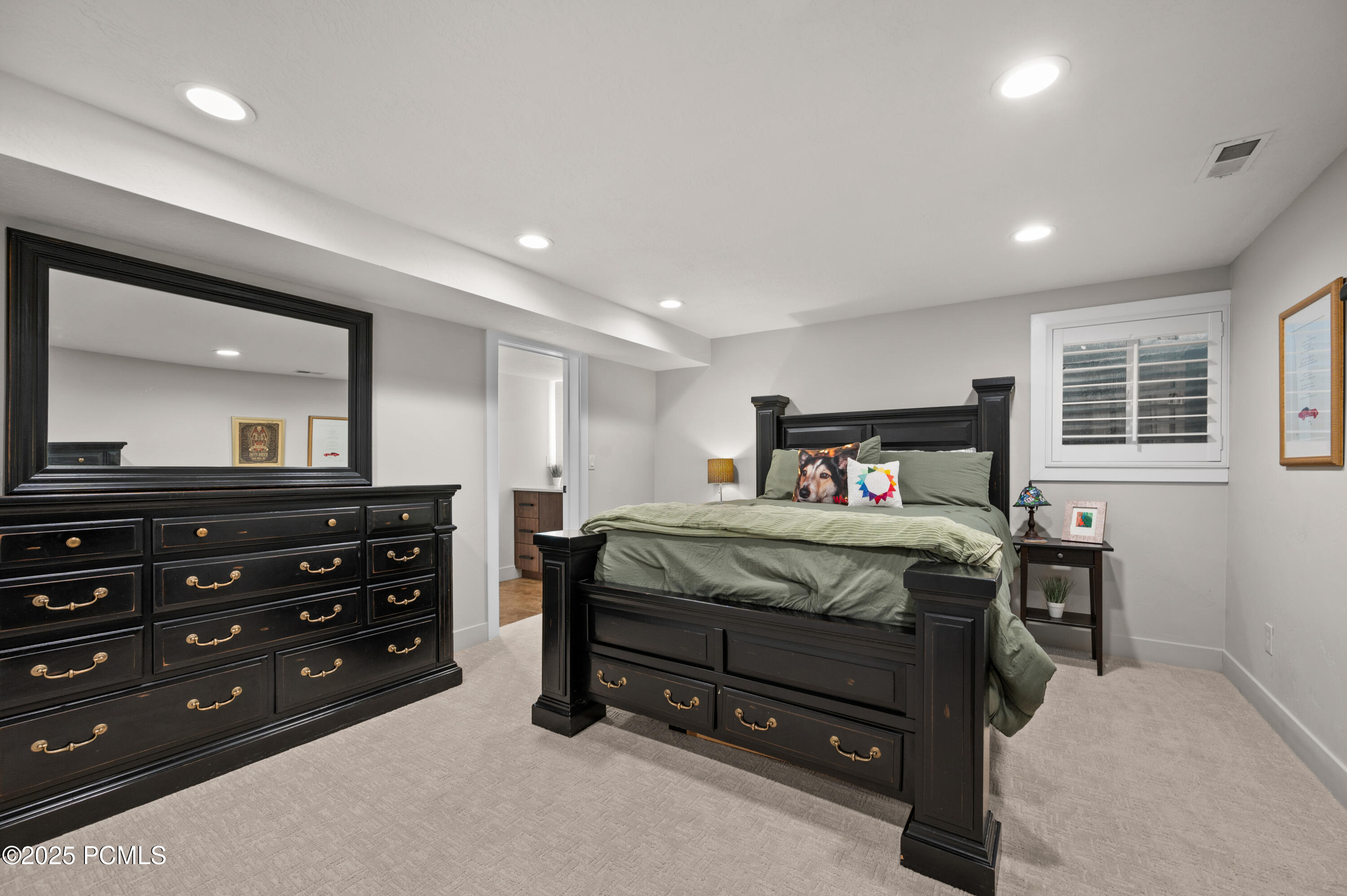 9002 S Huckleberry Ct Ct, Sandy, Utah image 35