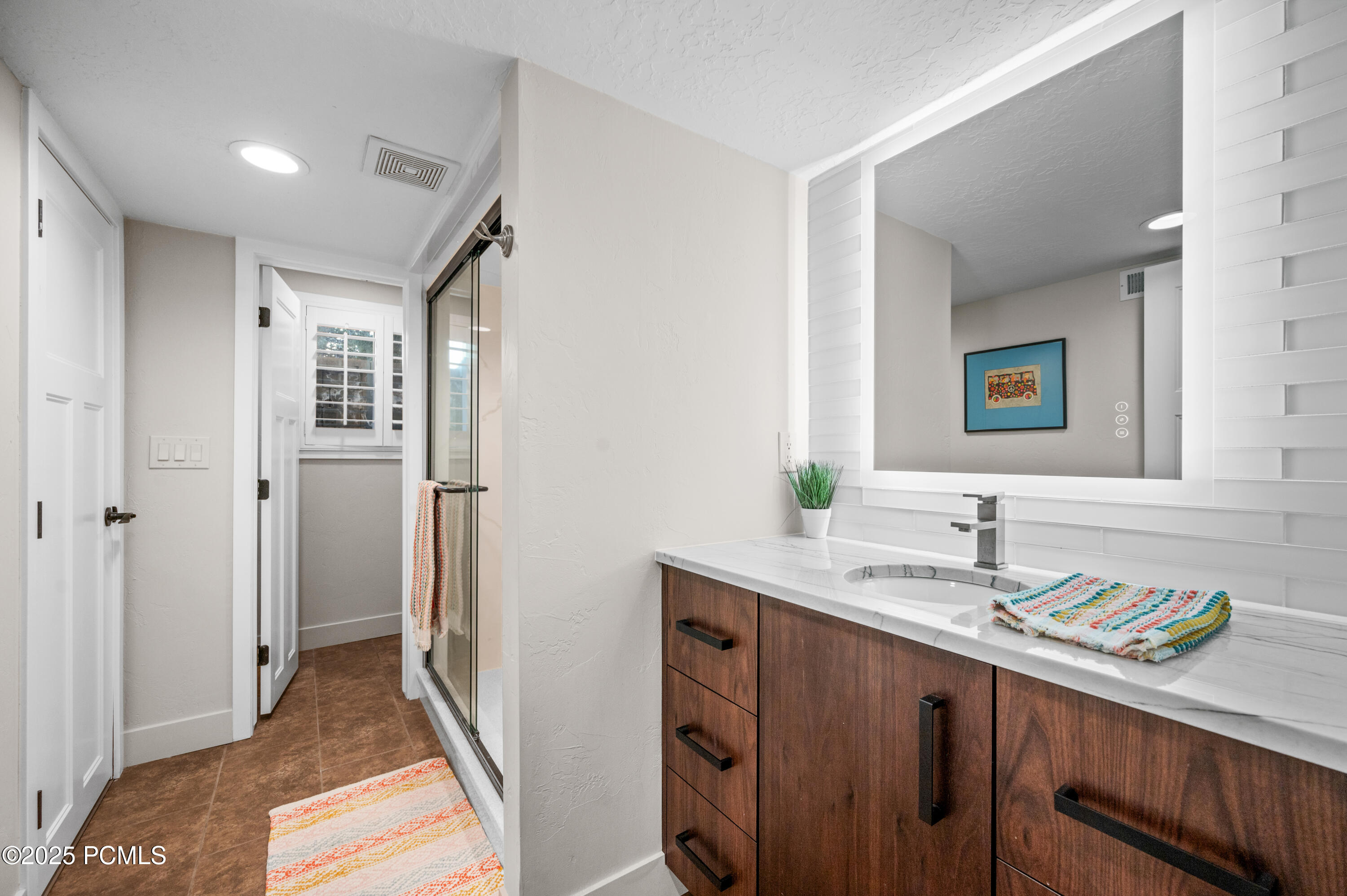9002 S Huckleberry Ct Ct, Sandy, Utah image 37