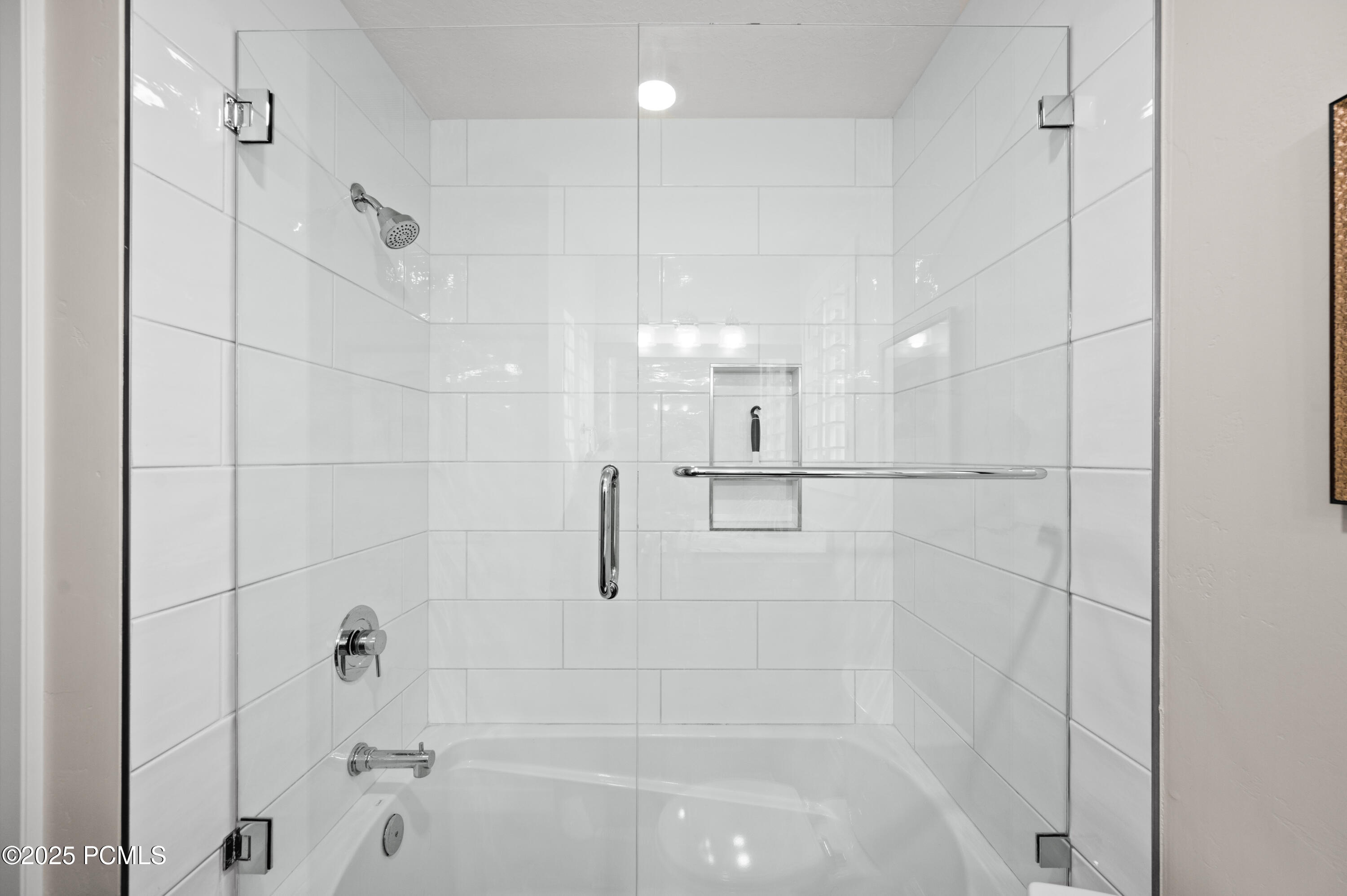 9002 S Huckleberry Ct Ct, Sandy, Utah image 38