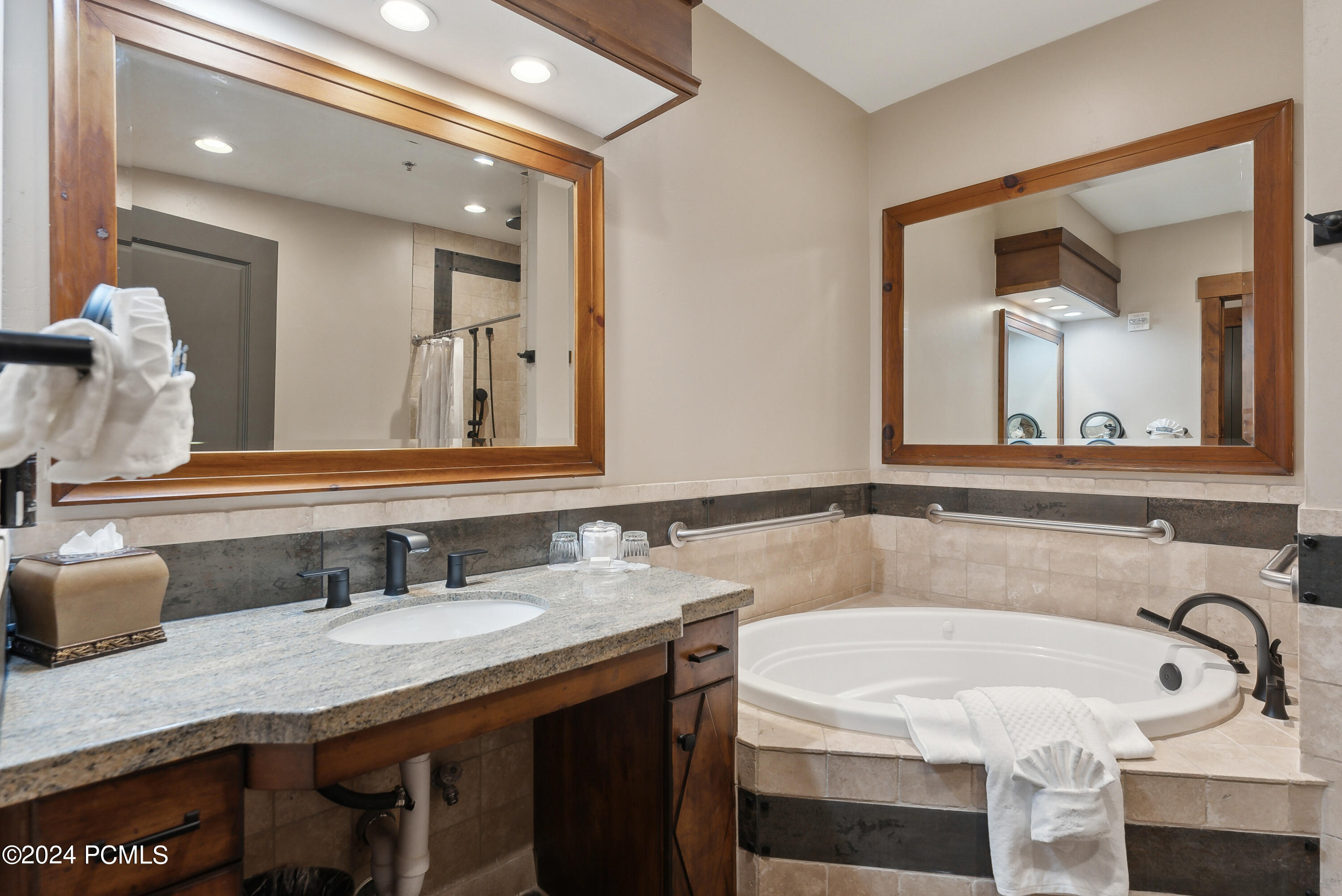 Park City, Utah 84060, United States, ,1 BathroomBathrooms,Residential,Active,39522