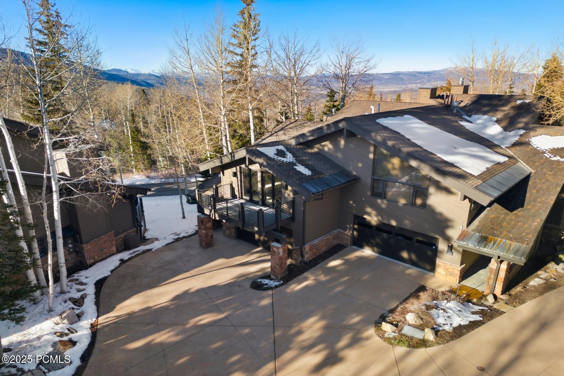Park City, Utah 84060, United States, 4 Bedrooms Bedrooms, ,5 BathroomsBathrooms,Residential,Active,255505
