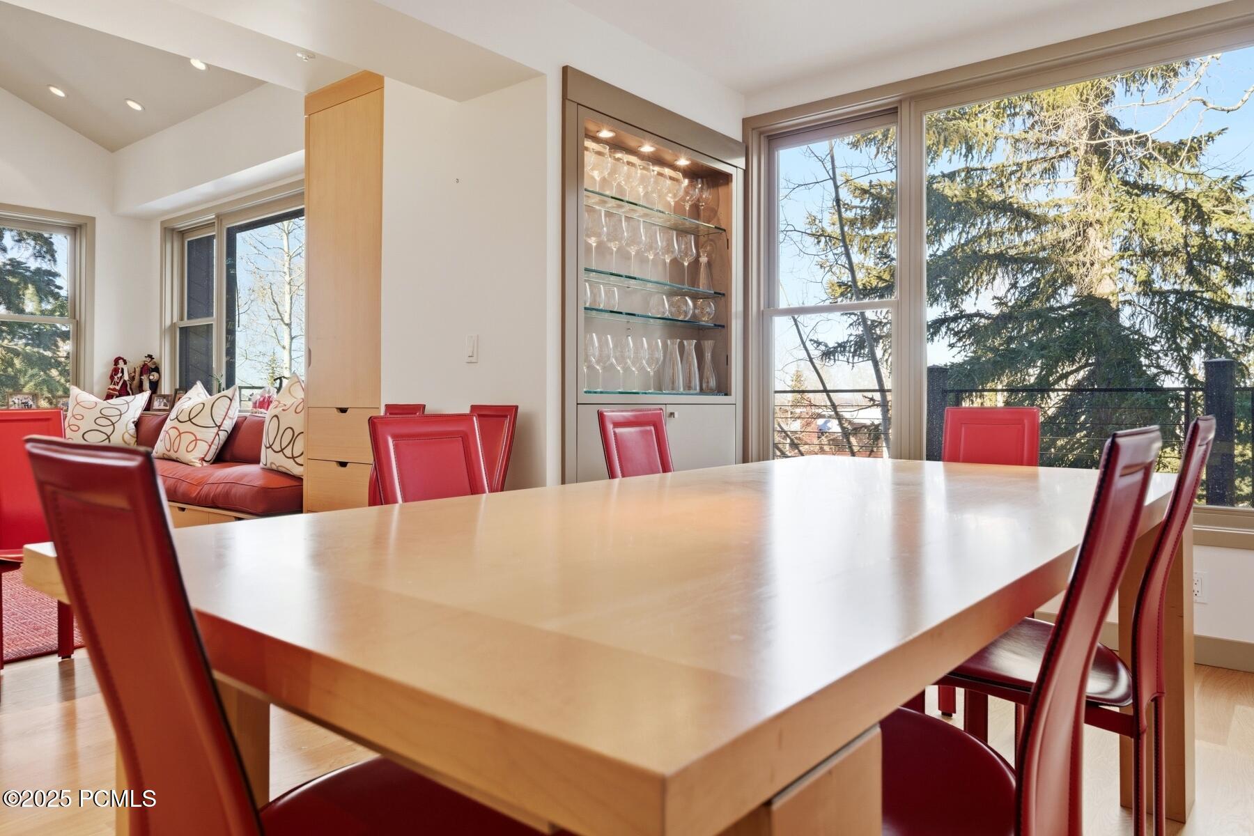 Park City, Utah 84060, United States, 4 Bedrooms Bedrooms, ,5 BathroomsBathrooms,Residential,Active,255505