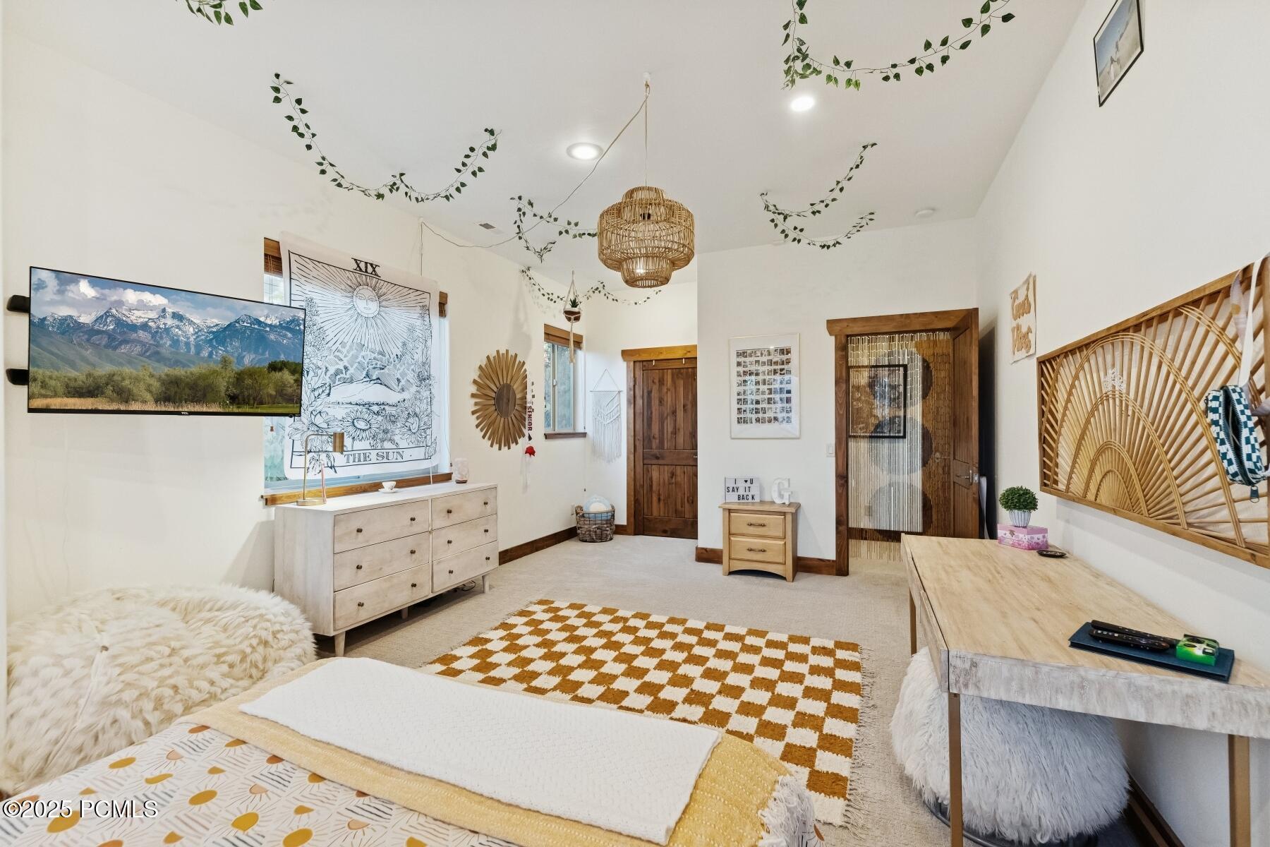 Kamas, Utah 84036, United States, 5 Bedrooms Bedrooms, ,4 BathroomsBathrooms,Residential,Active,233201