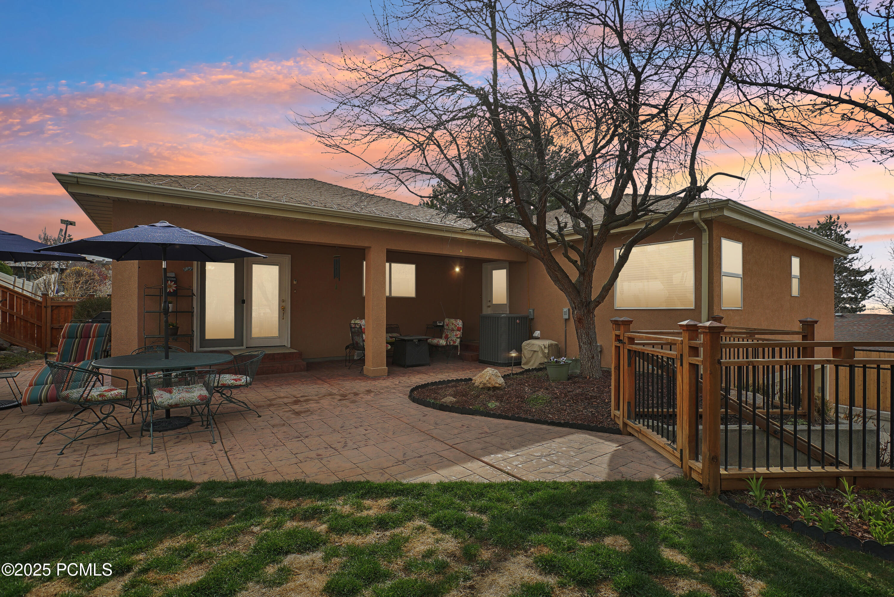 3391 E Brockbank Drive, Salt Lake City, Utah image 2
