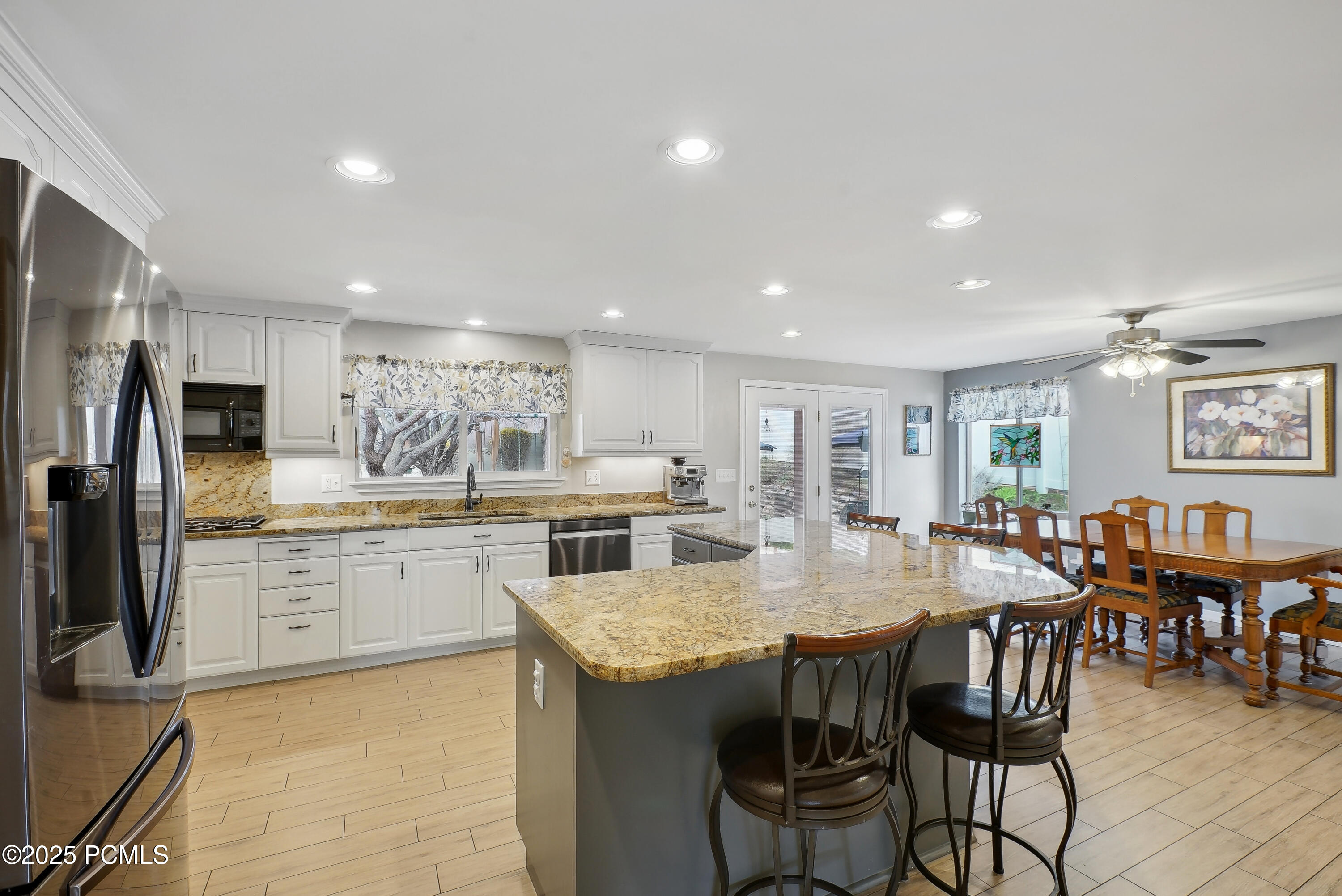 3391 E Brockbank Drive, Salt Lake City, Utah image 12
