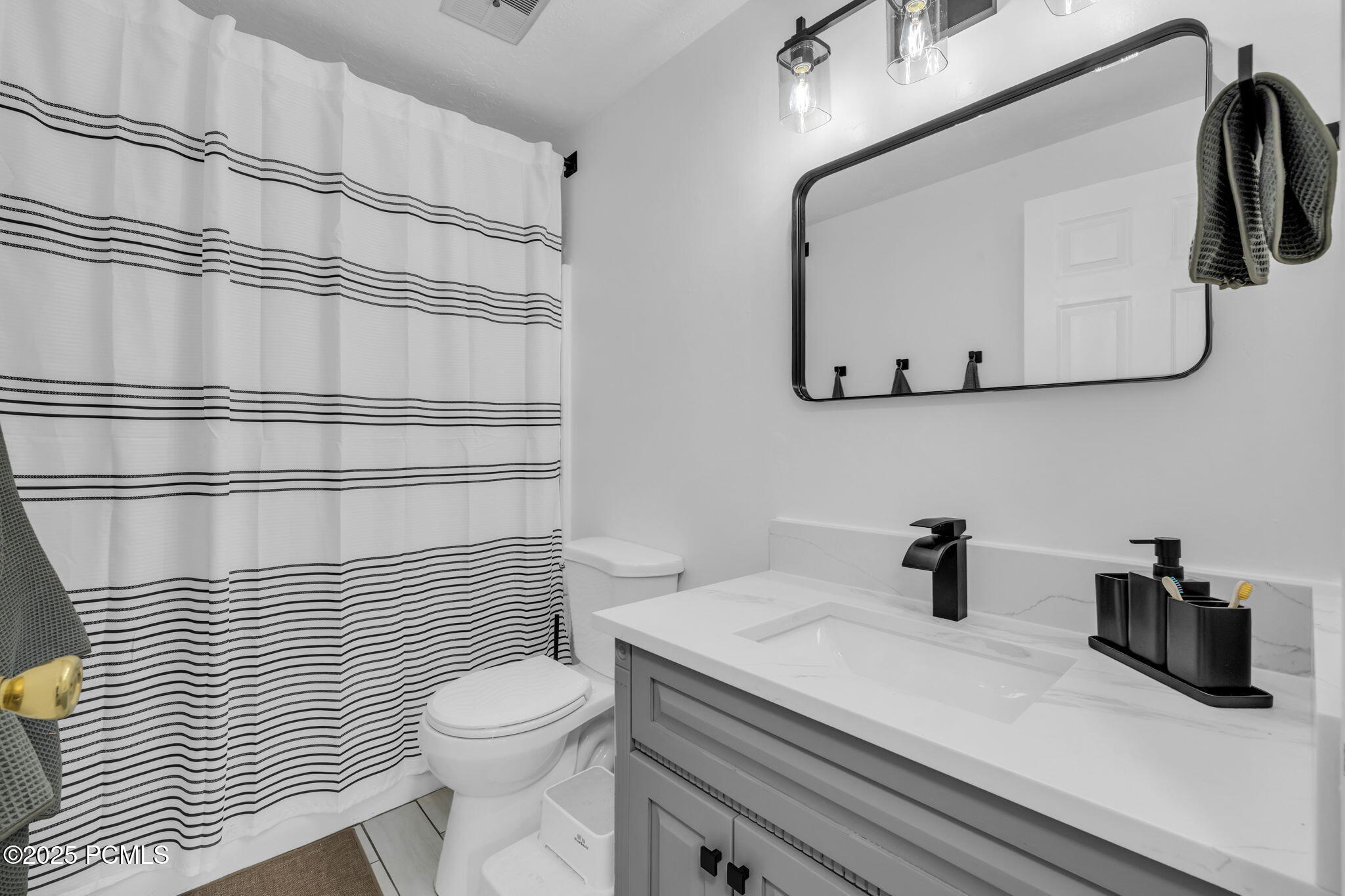 7390 S Harvest Ridge Drive, West Jordan, Utah image 11