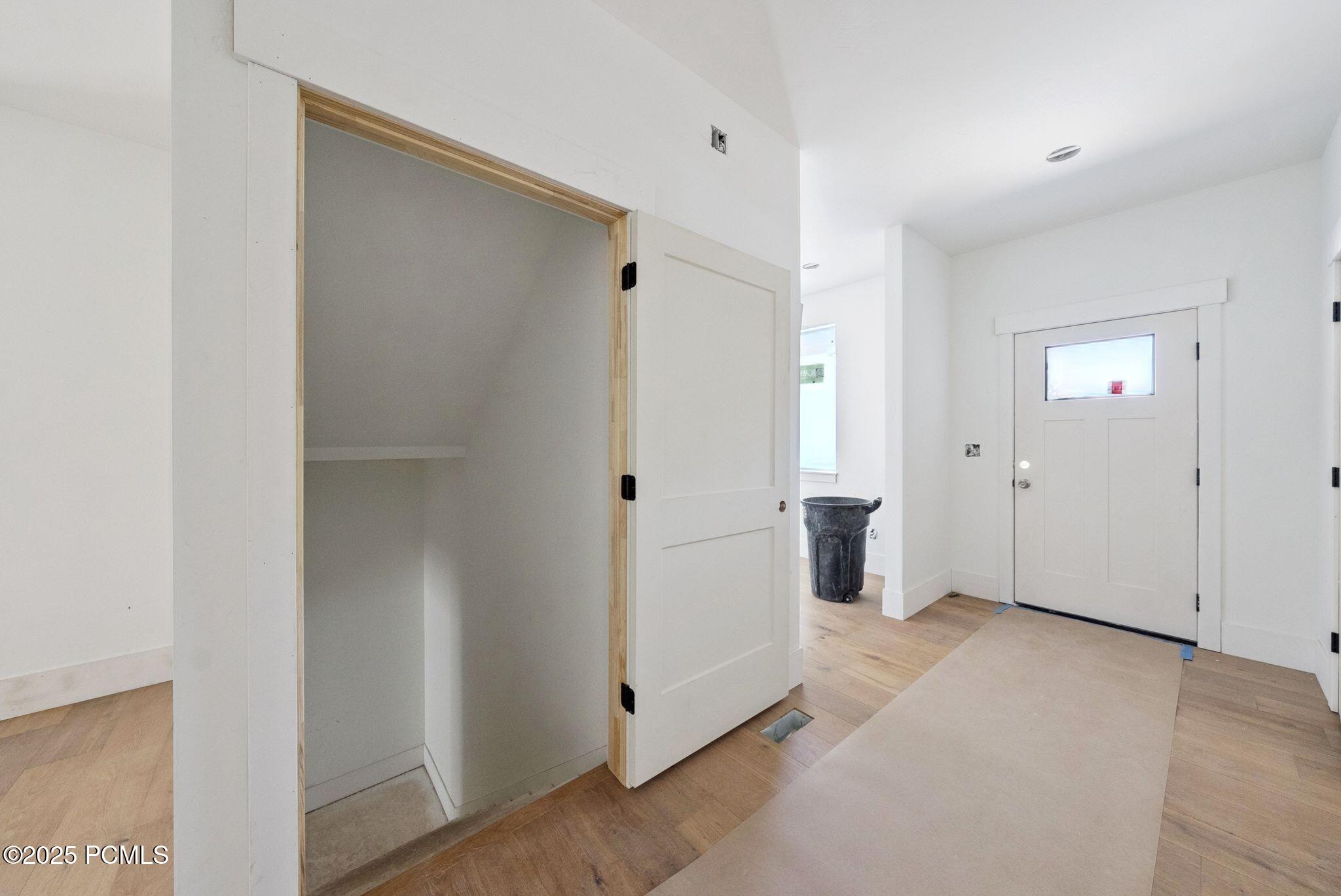 Heber City, Utah 84032, United States, 8 Bedrooms Bedrooms, ,4 BathroomsBathrooms,Residential,Active,111741