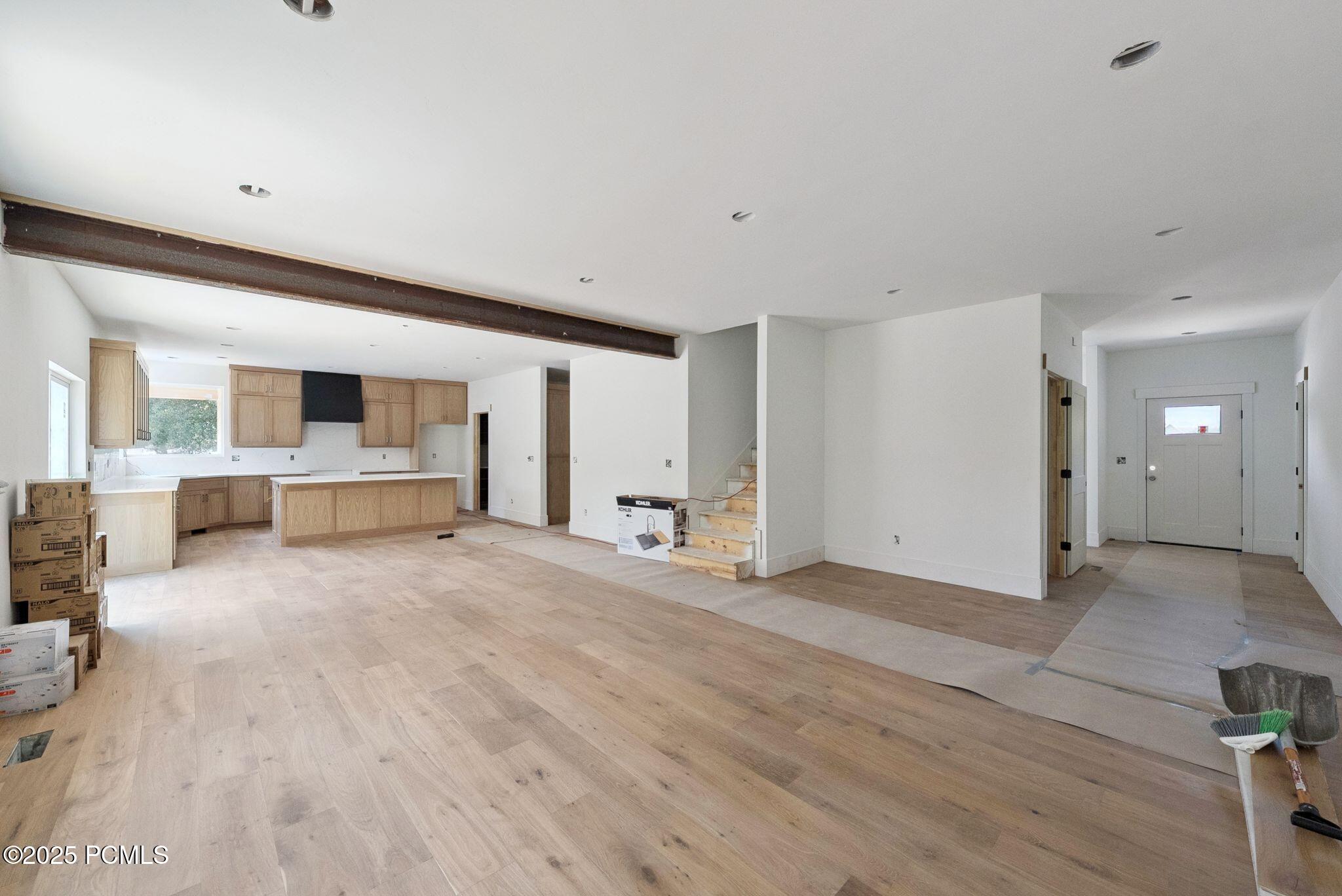 Heber City, Utah 84032, United States, 8 Bedrooms Bedrooms, ,4 BathroomsBathrooms,Residential,Active,111741