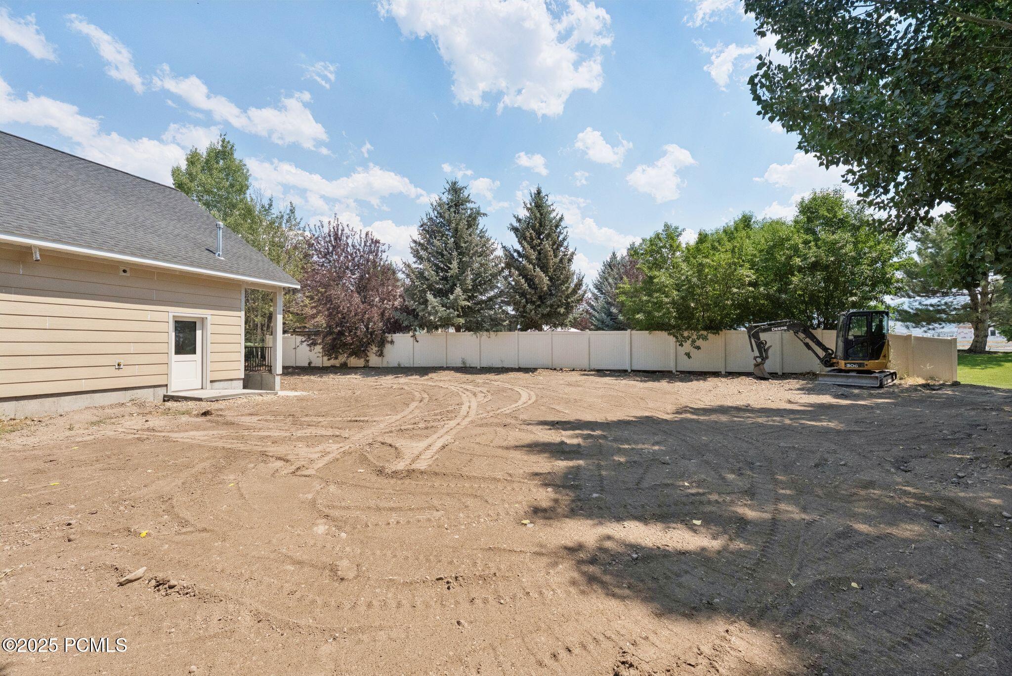 Heber City, Utah 84032, United States, 8 Bedrooms Bedrooms, ,4 BathroomsBathrooms,Residential,Active,111741