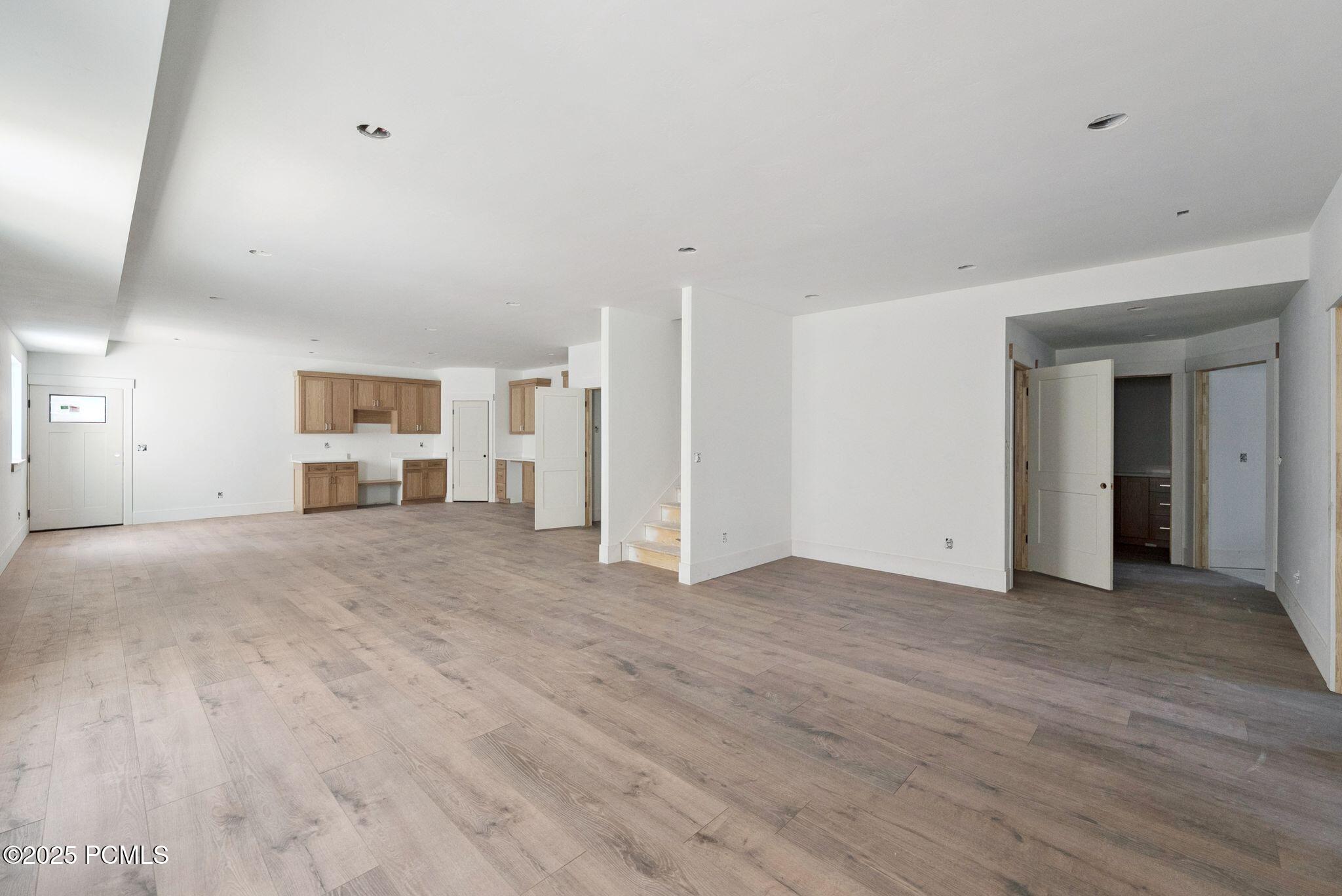 Heber City, Utah 84032, United States, 8 Bedrooms Bedrooms, ,4 BathroomsBathrooms,Residential,Active,111741