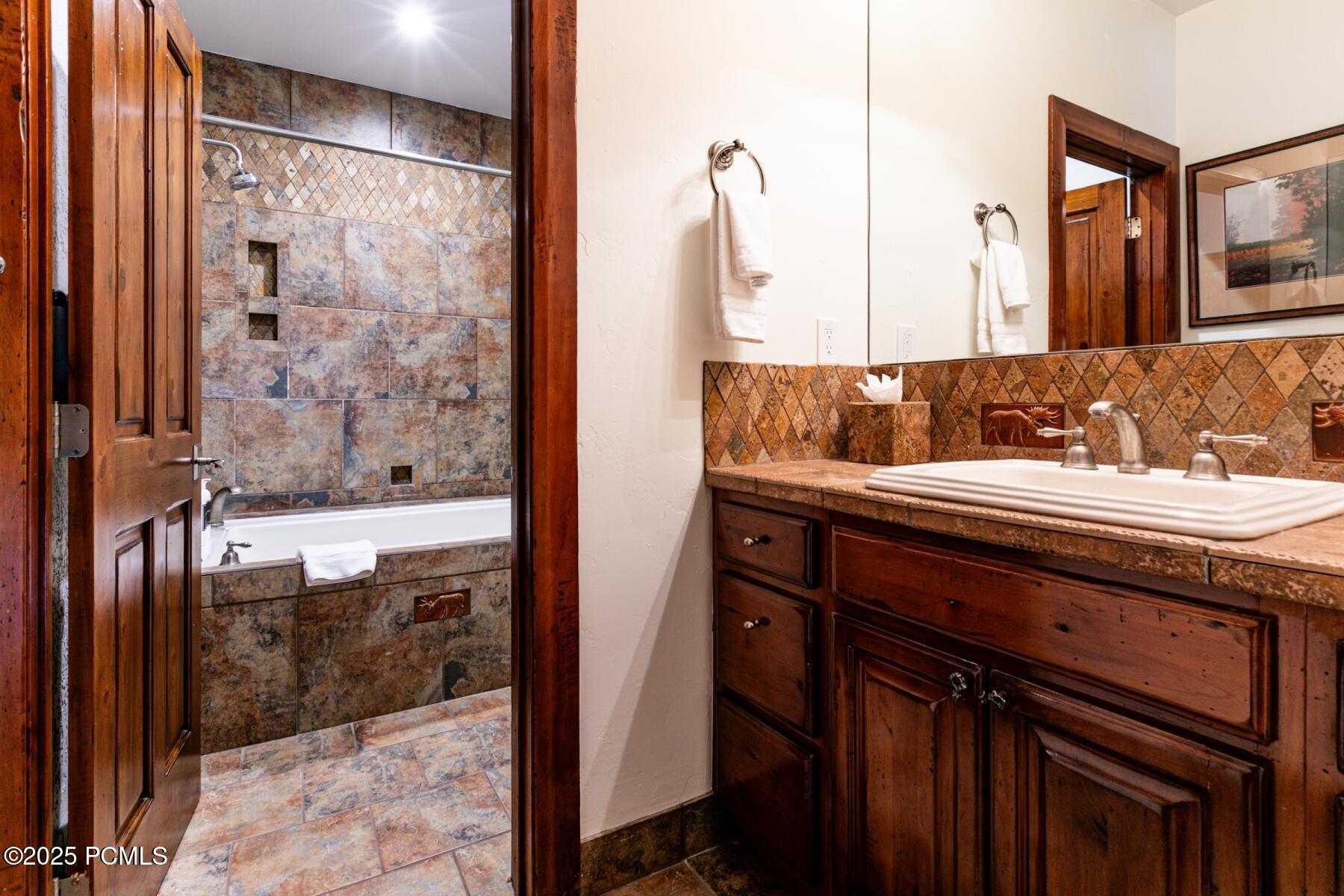 1485 Empire Avenue #511, Park City, Utah image 29