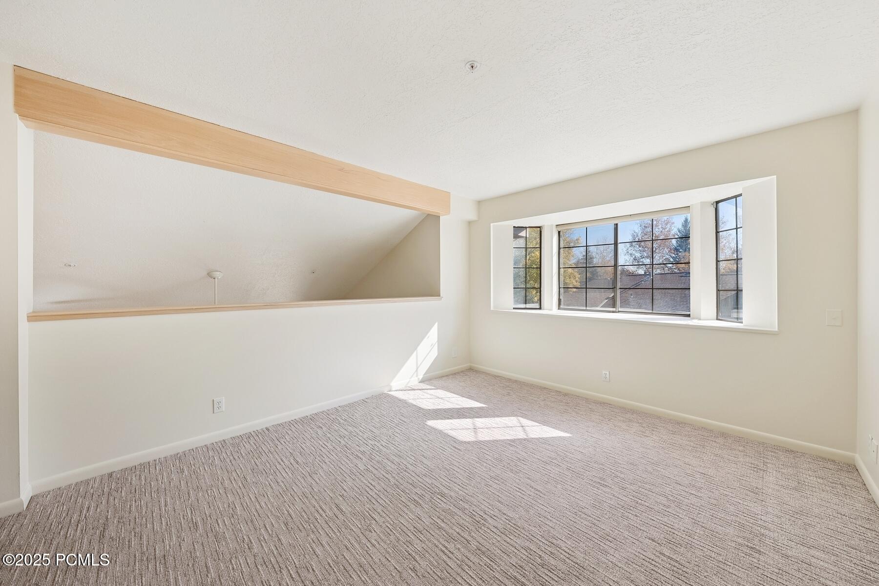 Park City, Utah 84098, United States, 3 Bedrooms Bedrooms, ,3 BathroomsBathrooms,Residential,Active,237750