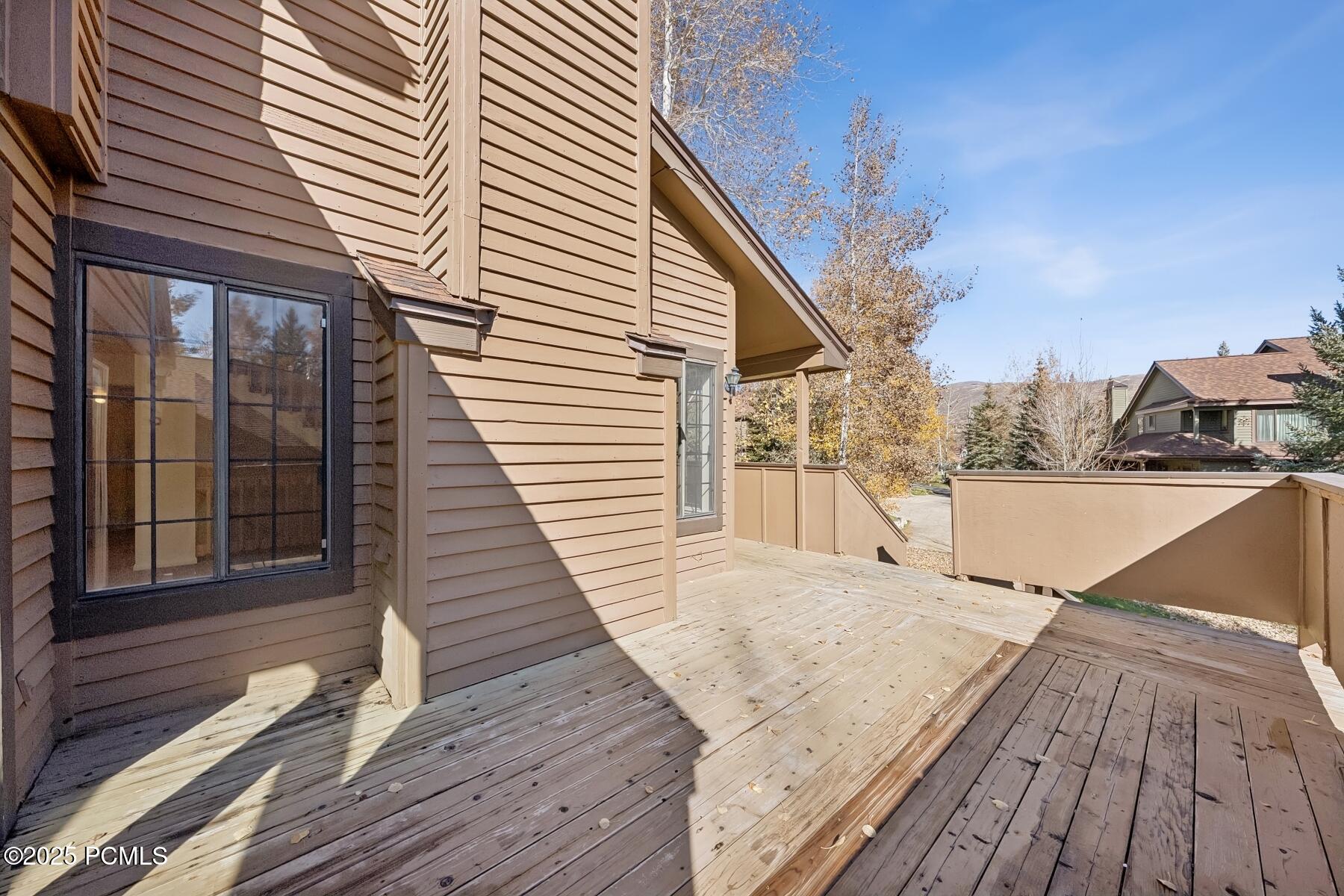 Park City, Utah 84098, United States, 3 Bedrooms Bedrooms, ,3 BathroomsBathrooms,Residential,Active,237750