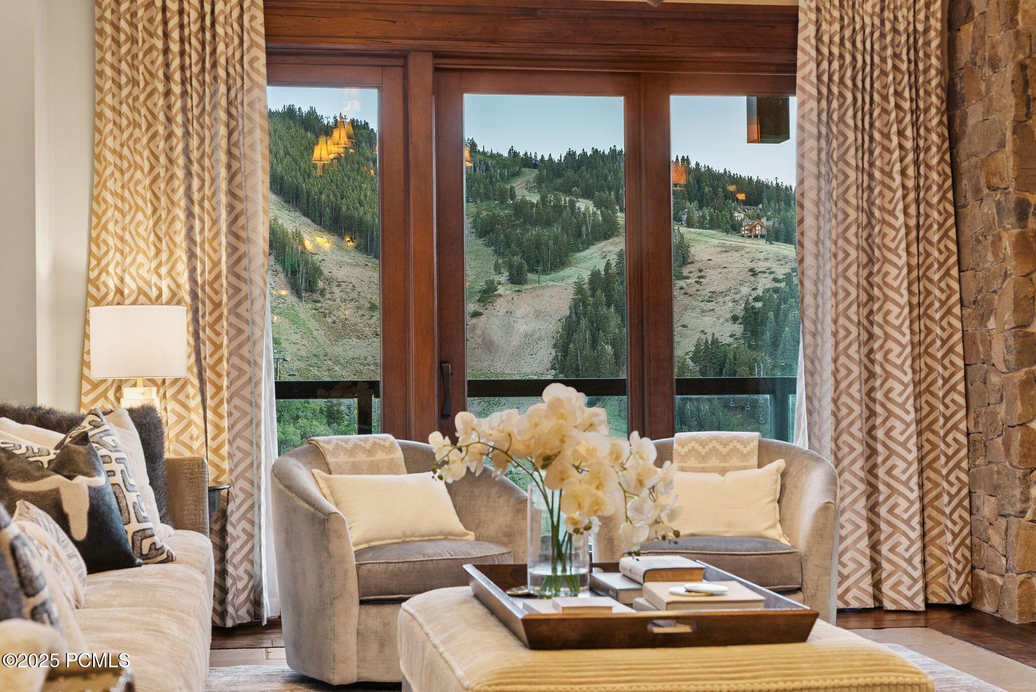 Park City, Utah 84060, United States, 5 Bedrooms Bedrooms, ,7 BathroomsBathrooms,Residential,Active,184687