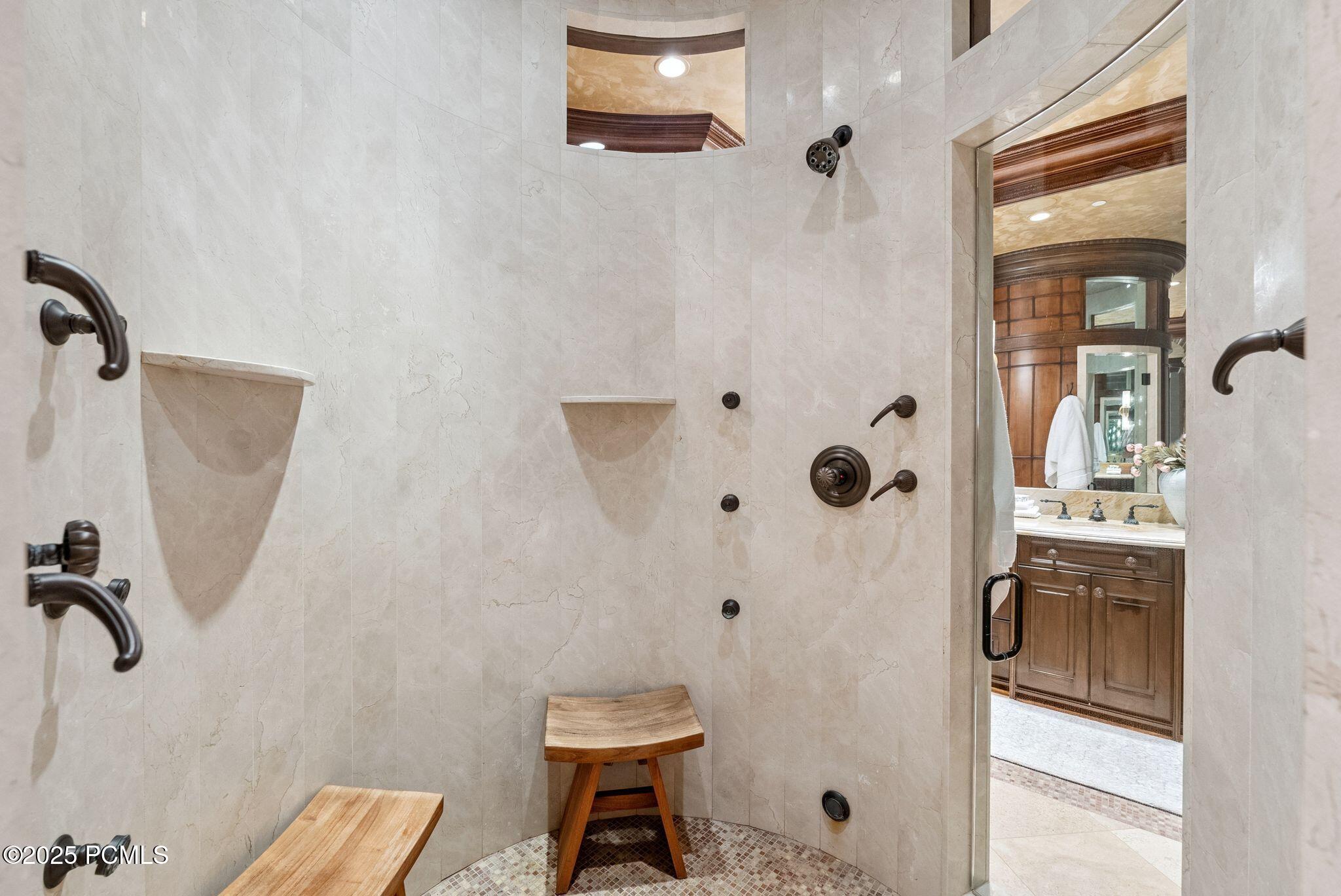 Park City, Utah 84060, United States, 5 Bedrooms Bedrooms, ,7 BathroomsBathrooms,Residential,Active,184687