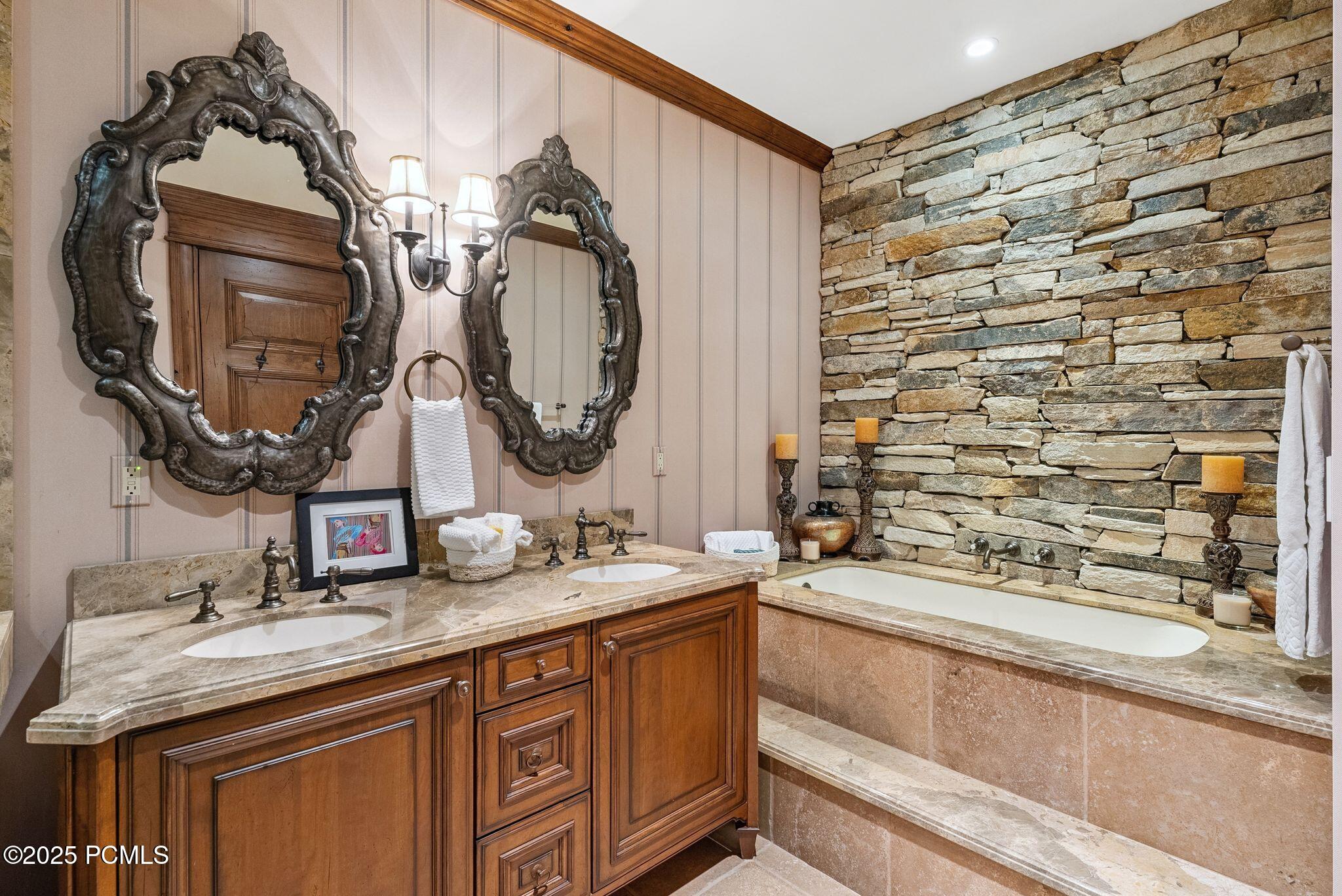 Park City, Utah 84060, United States, 5 Bedrooms Bedrooms, ,7 BathroomsBathrooms,Residential,Active,184687