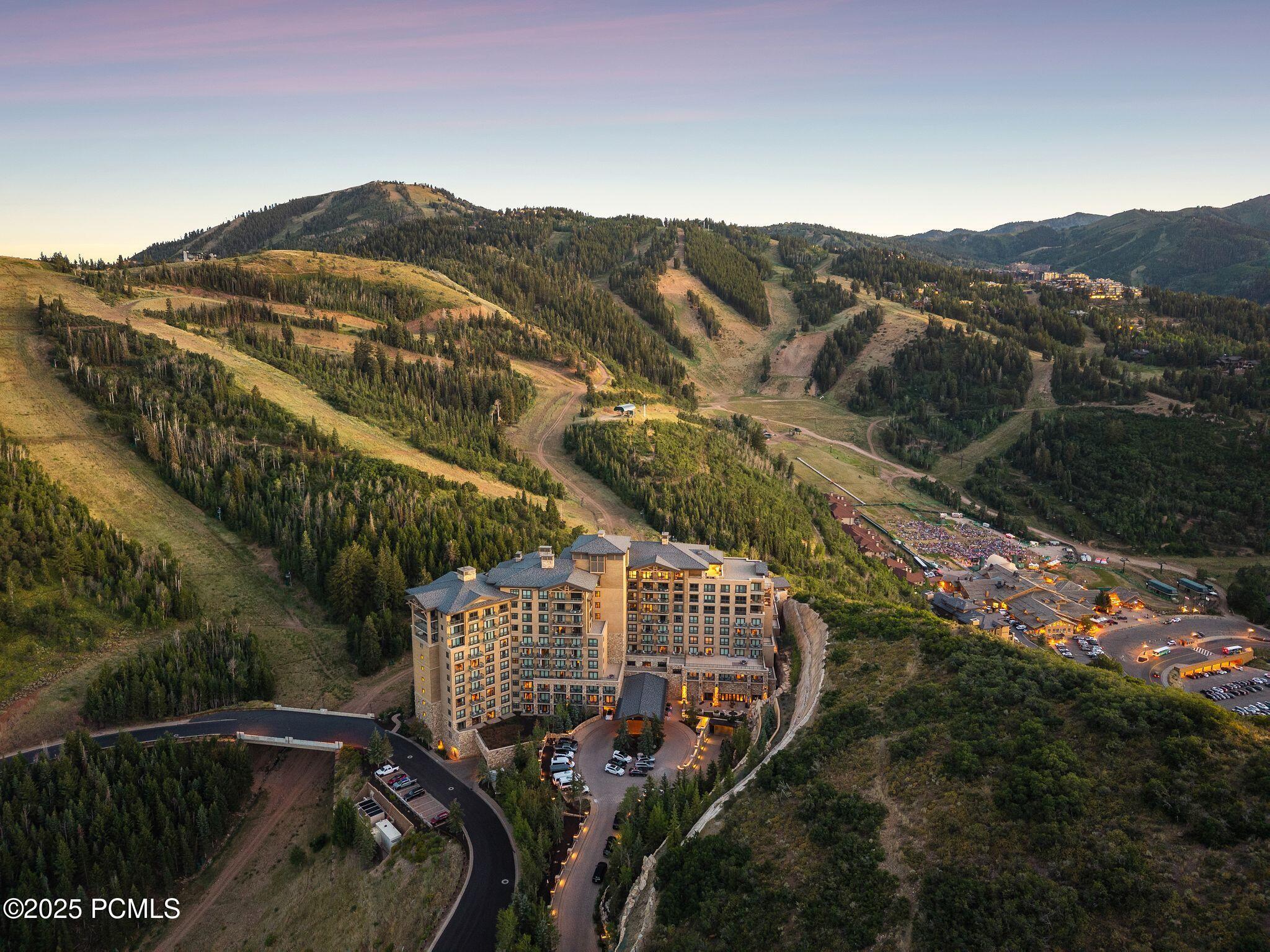 Park City, Utah 84060, United States, 5 Bedrooms Bedrooms, ,7 BathroomsBathrooms,Residential,Active,184687