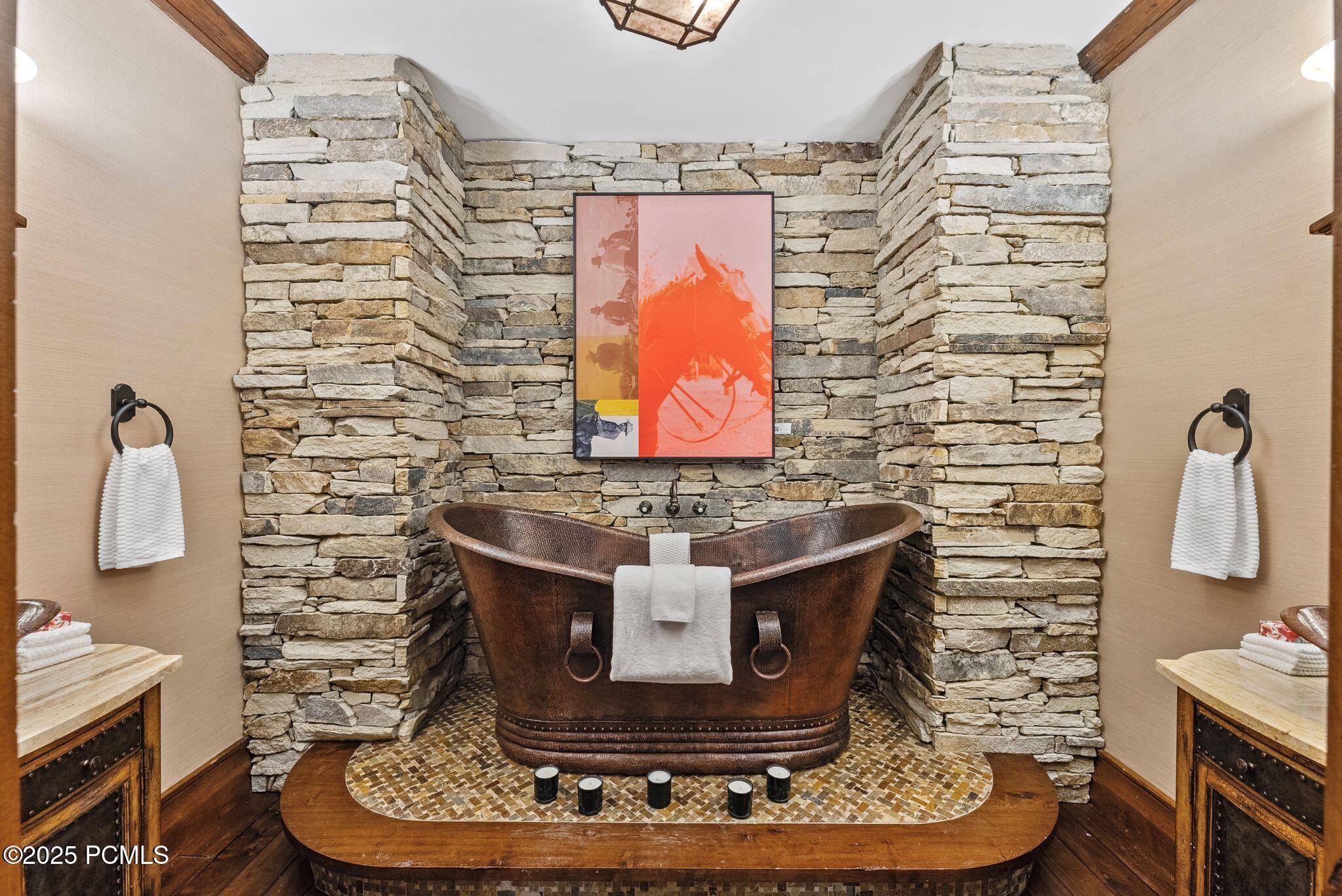 Park City, Utah 84060, United States, 5 Bedrooms Bedrooms, ,7 BathroomsBathrooms,Residential,Active,184687