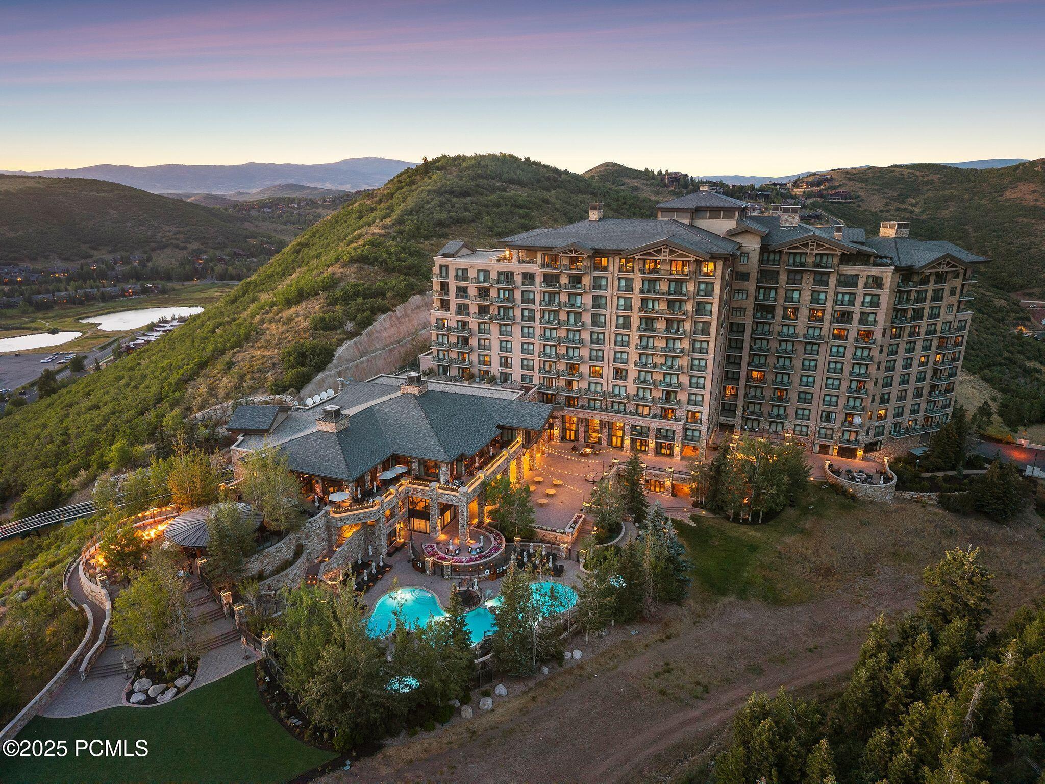 Park City, Utah 84060, United States, 5 Bedrooms Bedrooms, ,7 BathroomsBathrooms,Residential,Active,184687 Park City, Utah 84060, United States, 5 Bedrooms Bedrooms, ,7 BathroomsBathrooms,Residential,Active,184687