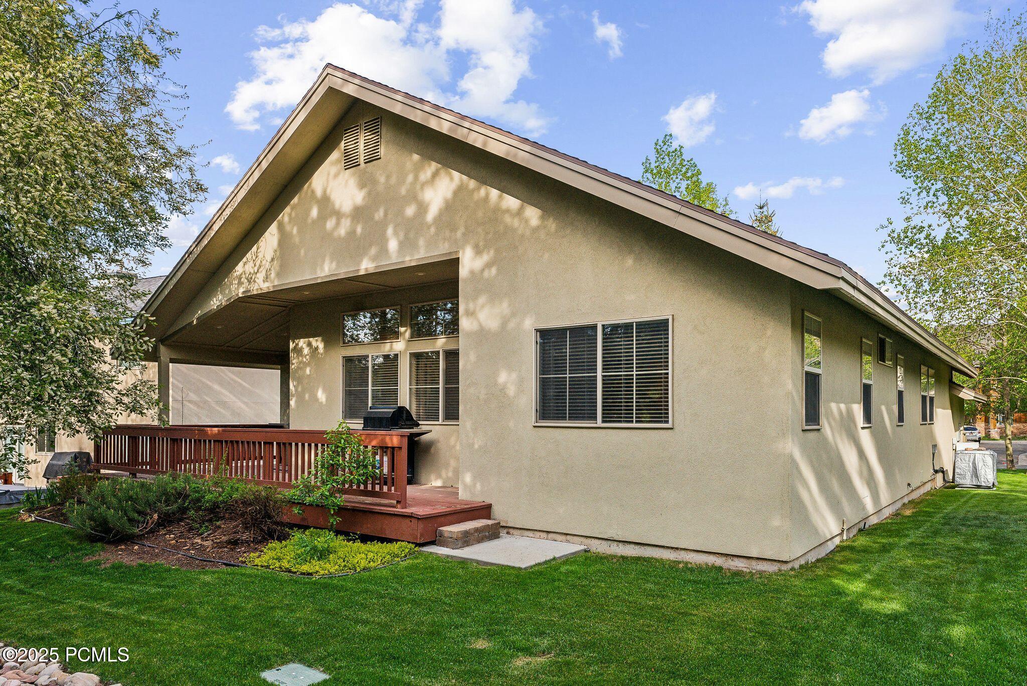 4059 N Flanders Way, Park City, Utah image 25