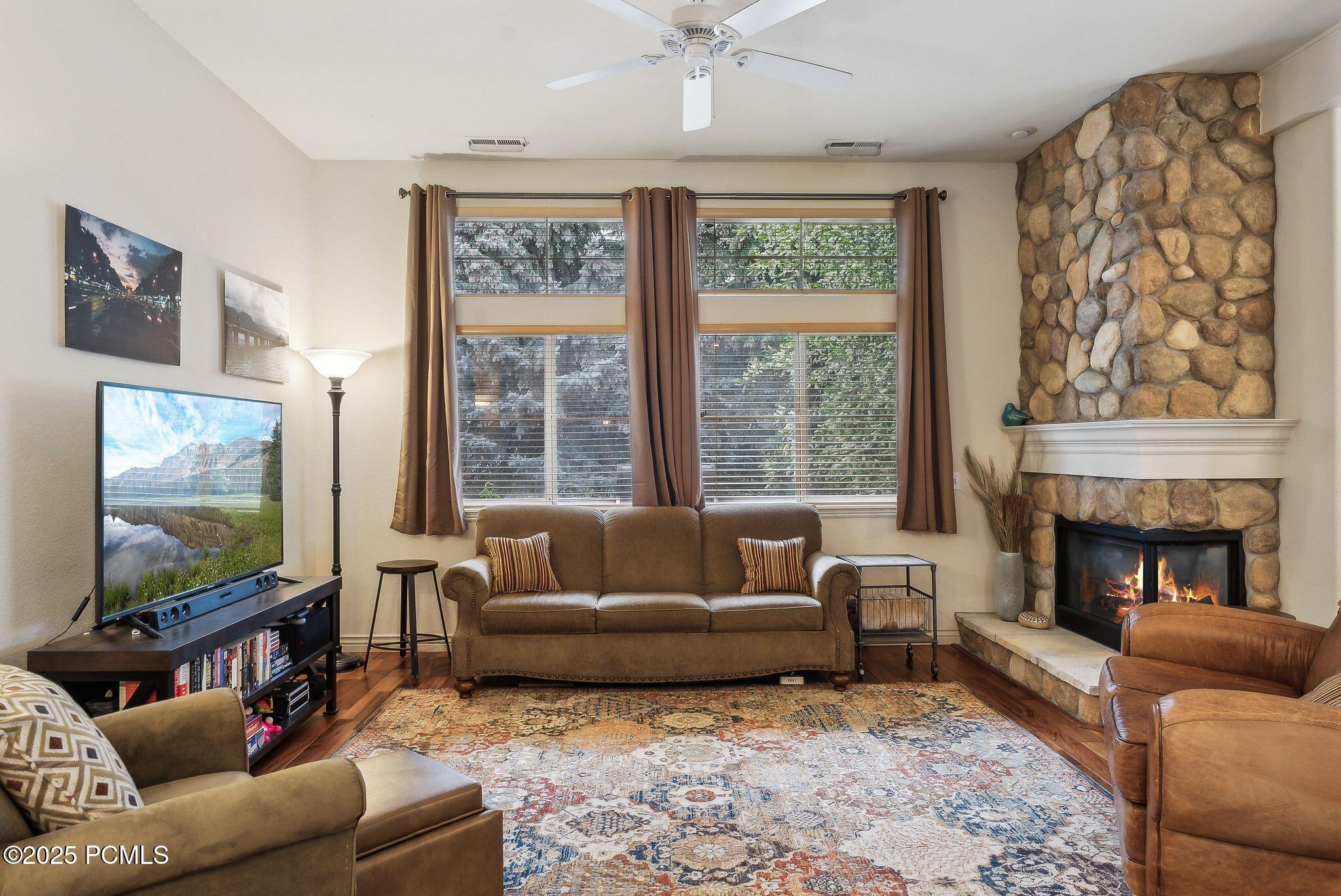 4059 N Flanders Way, Park City, Utah image 6
