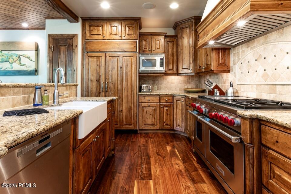 Park City, Utah 84060, United States, 4 Bedrooms Bedrooms, ,6 BathroomsBathrooms,Residential,Active,155780