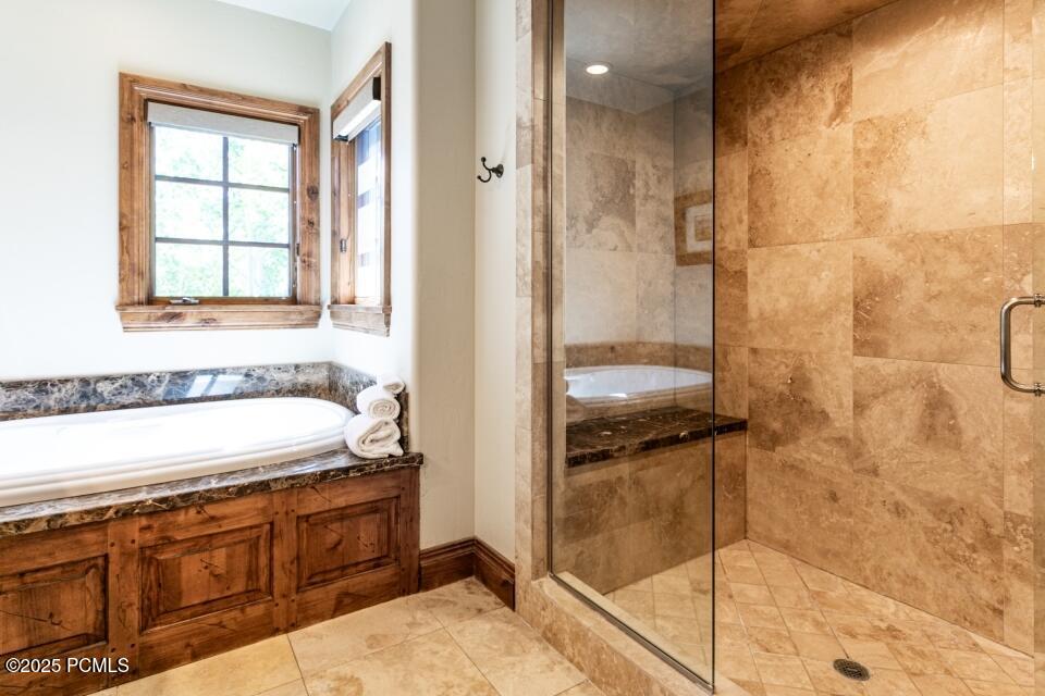 Park City, Utah 84060, United States, 4 Bedrooms Bedrooms, ,6 BathroomsBathrooms,Residential,Active,155780