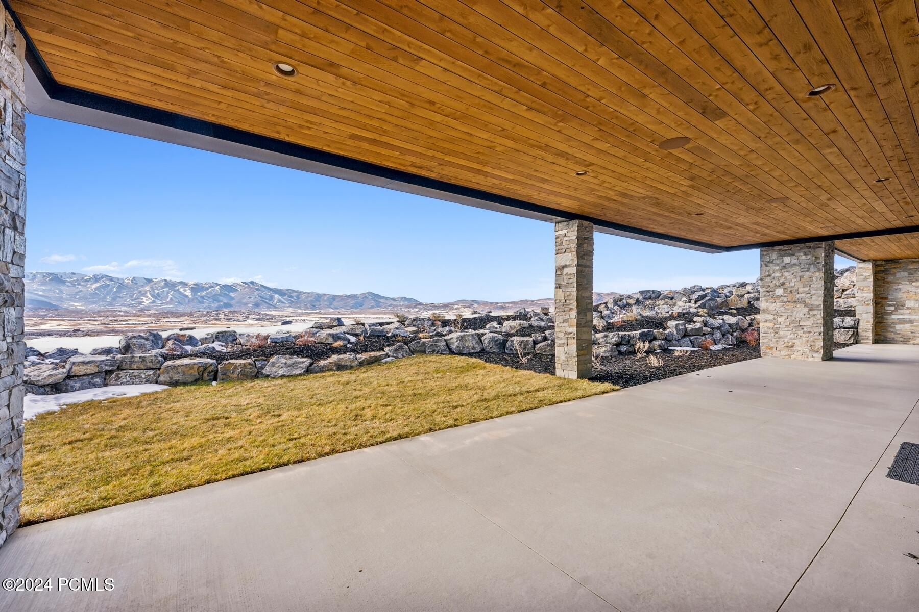 Park City, Utah 84098, United States, 6 Bedrooms Bedrooms, ,9 BathroomsBathrooms,Residential,Pending,41952