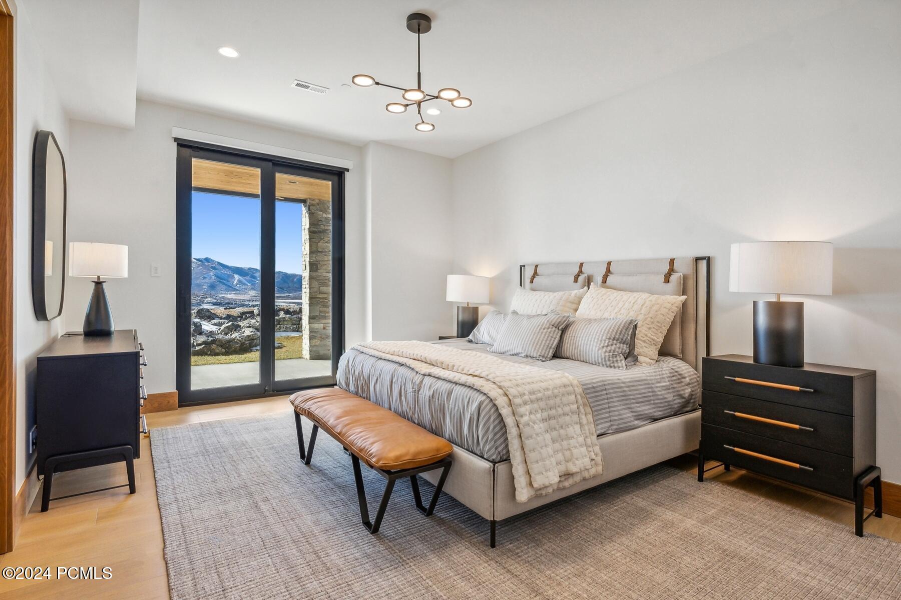 Park City, Utah 84098, United States, 6 Bedrooms Bedrooms, ,9 BathroomsBathrooms,Residential,Pending,41952