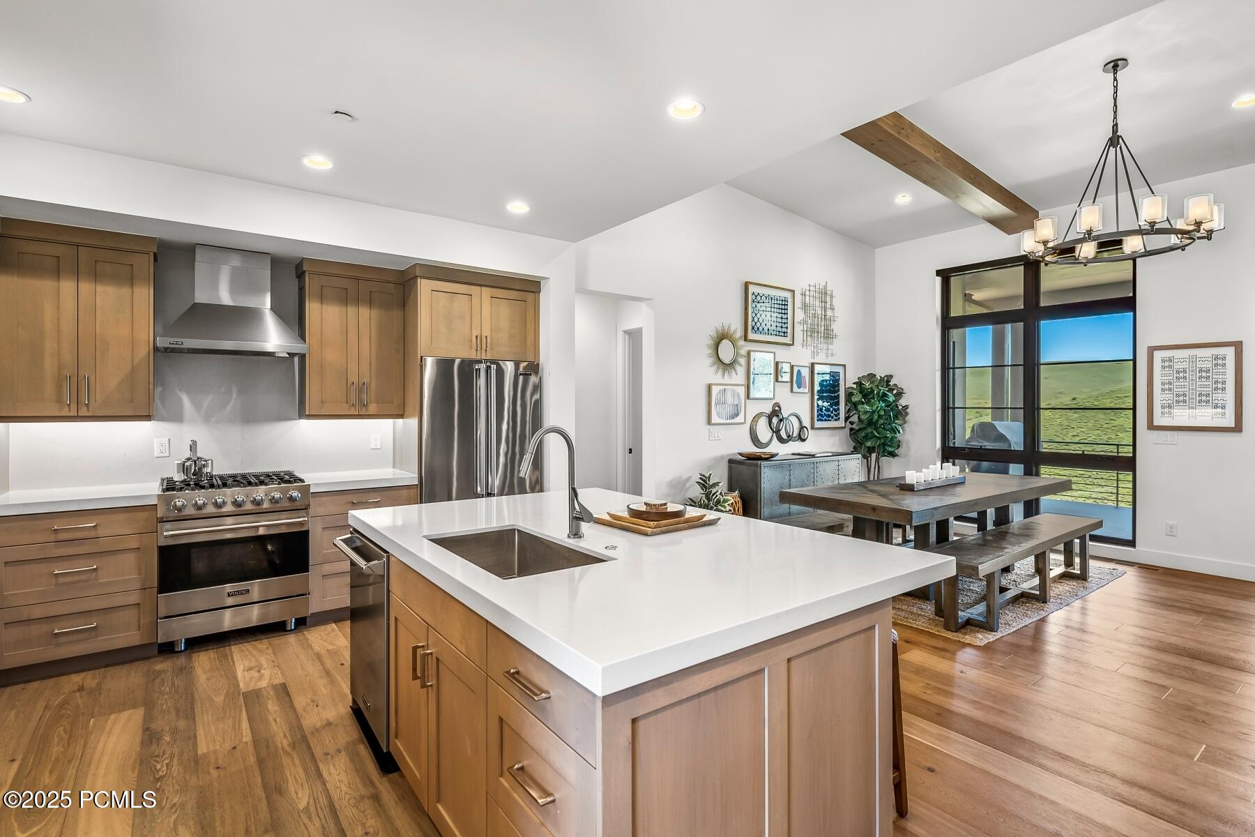 Park City, Utah 84098, United States, 4 Bedrooms Bedrooms, ,4 BathroomsBathrooms,Residential,Active,86007