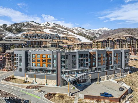 Condo For Sale - 2670 W Canyons Resort Drive #412<br/> Summit County, Park City, UT 84098