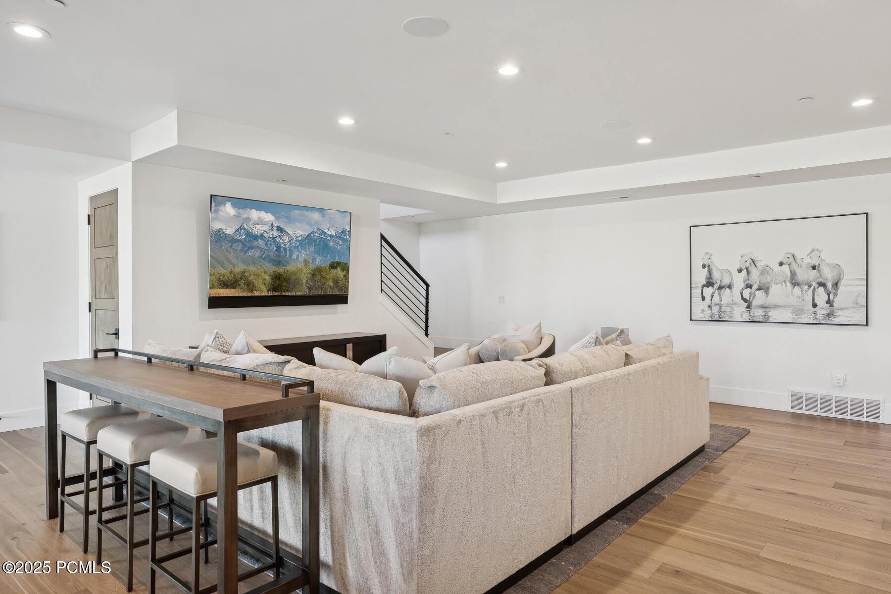 Park City, Utah 84098, United States, 4 Bedrooms Bedrooms, ,5 BathroomsBathrooms,Residential,Active,181725