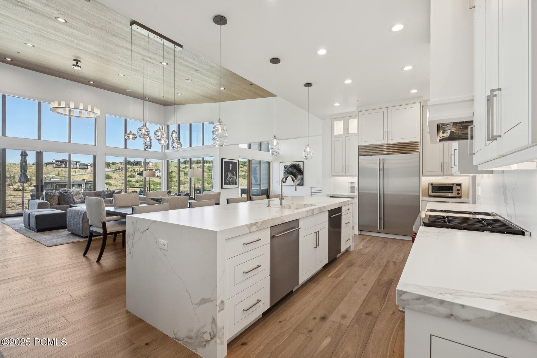 Park City, Utah 84098, United States, 4 Bedrooms Bedrooms, ,5 BathroomsBathrooms,Residential,Active,181725