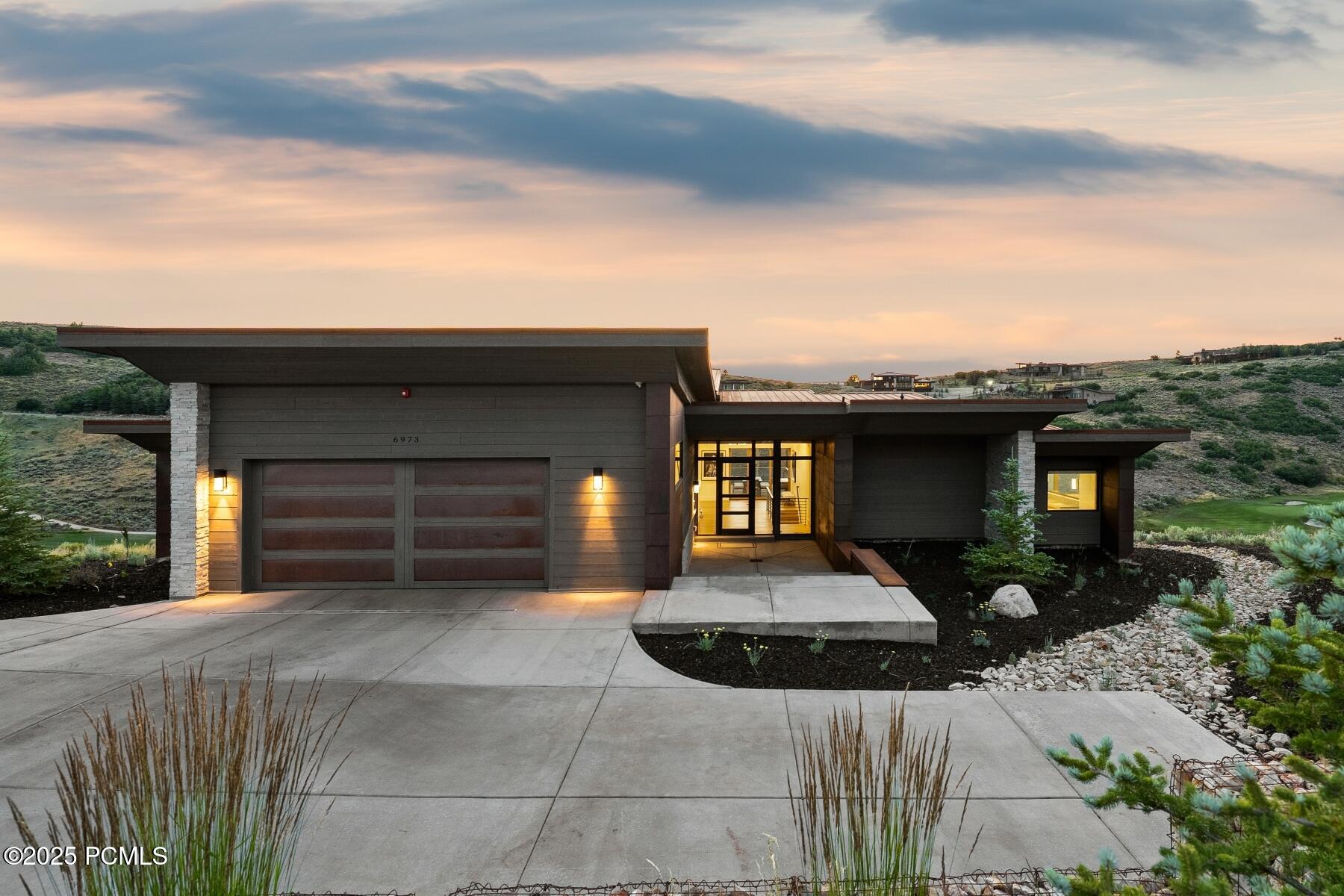 Park City, Utah 84098, United States, 4 Bedrooms Bedrooms, ,5 BathroomsBathrooms,Residential,Active,181725