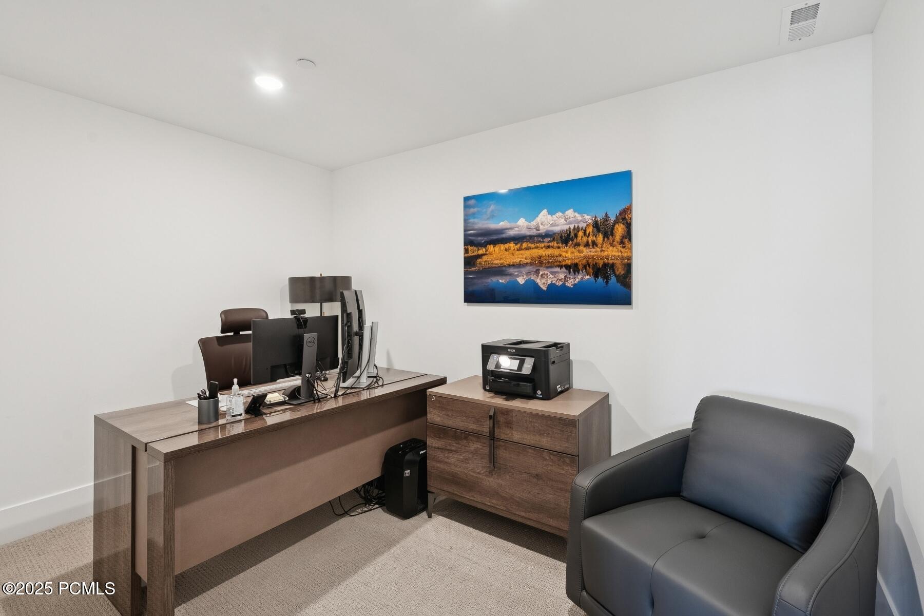 Park City, Utah 84098, United States, 4 Bedrooms Bedrooms, ,5 BathroomsBathrooms,Residential,Active,181725