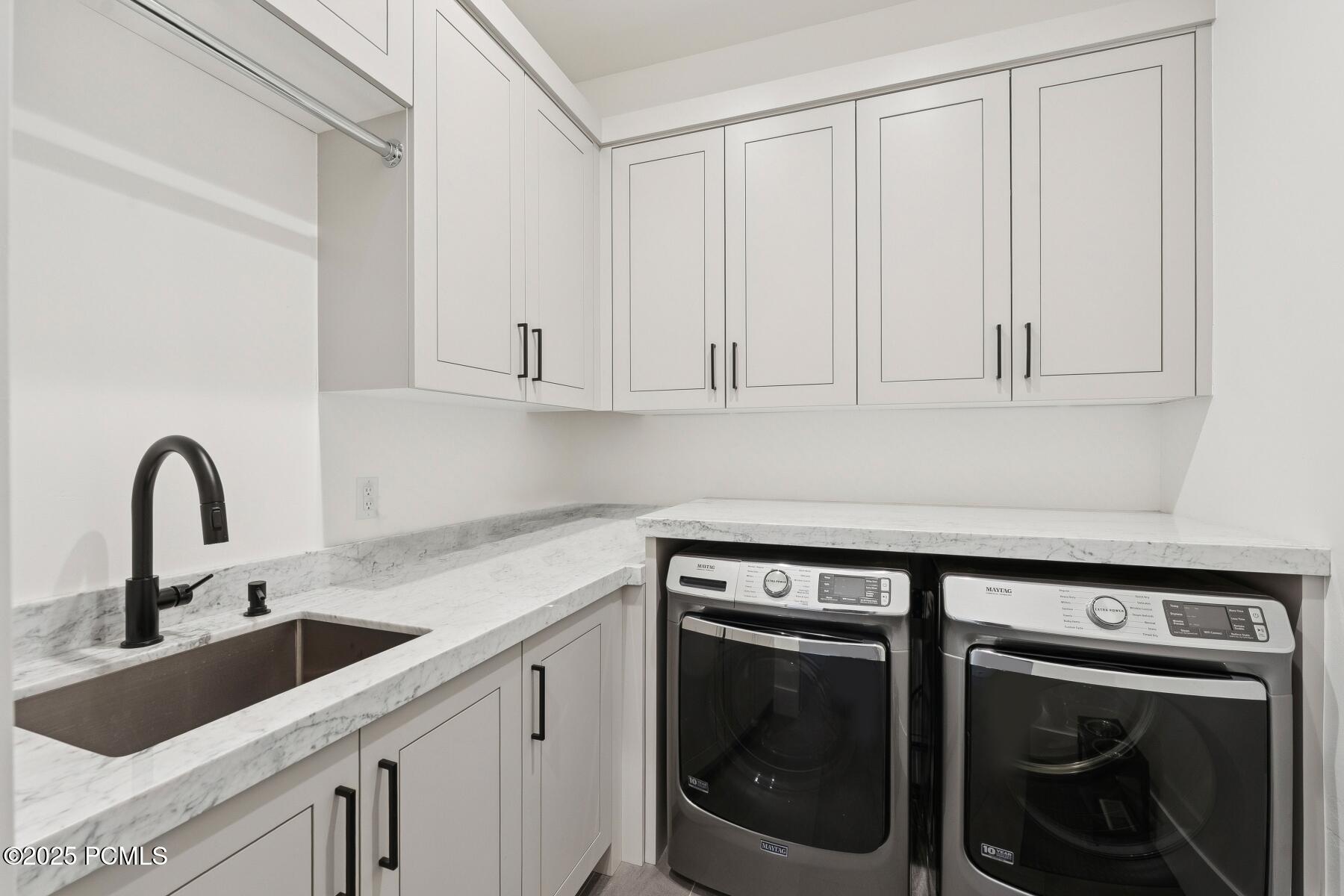 Park City, Utah 84098, United States, 4 Bedrooms Bedrooms, ,5 BathroomsBathrooms,Residential,Active,181725