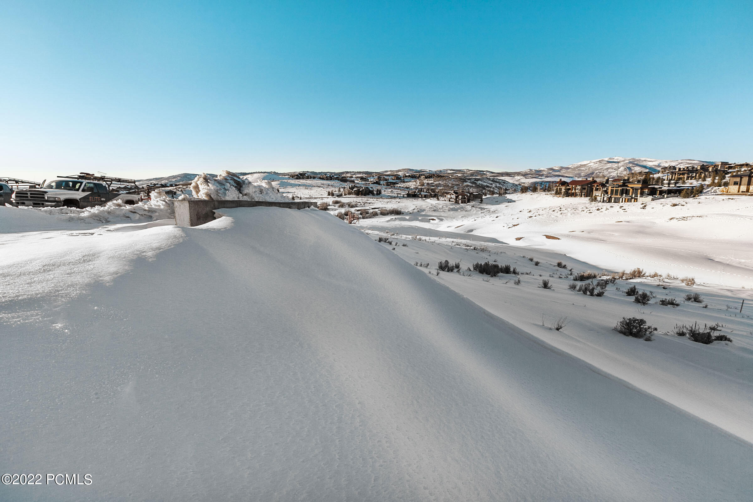 Park City, Utah 84098, United States, 4 Bedrooms Bedrooms, ,4 BathroomsBathrooms,Residential,Pending,75464