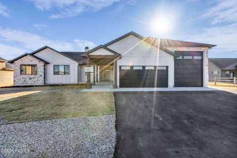 Homes For Sale - 1449 Sage Way<br/> Francis, UT 84036