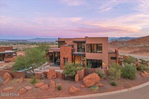 Townhouse For Sale - 768 Sanctuary Place<br/> Ivins, UT 84738