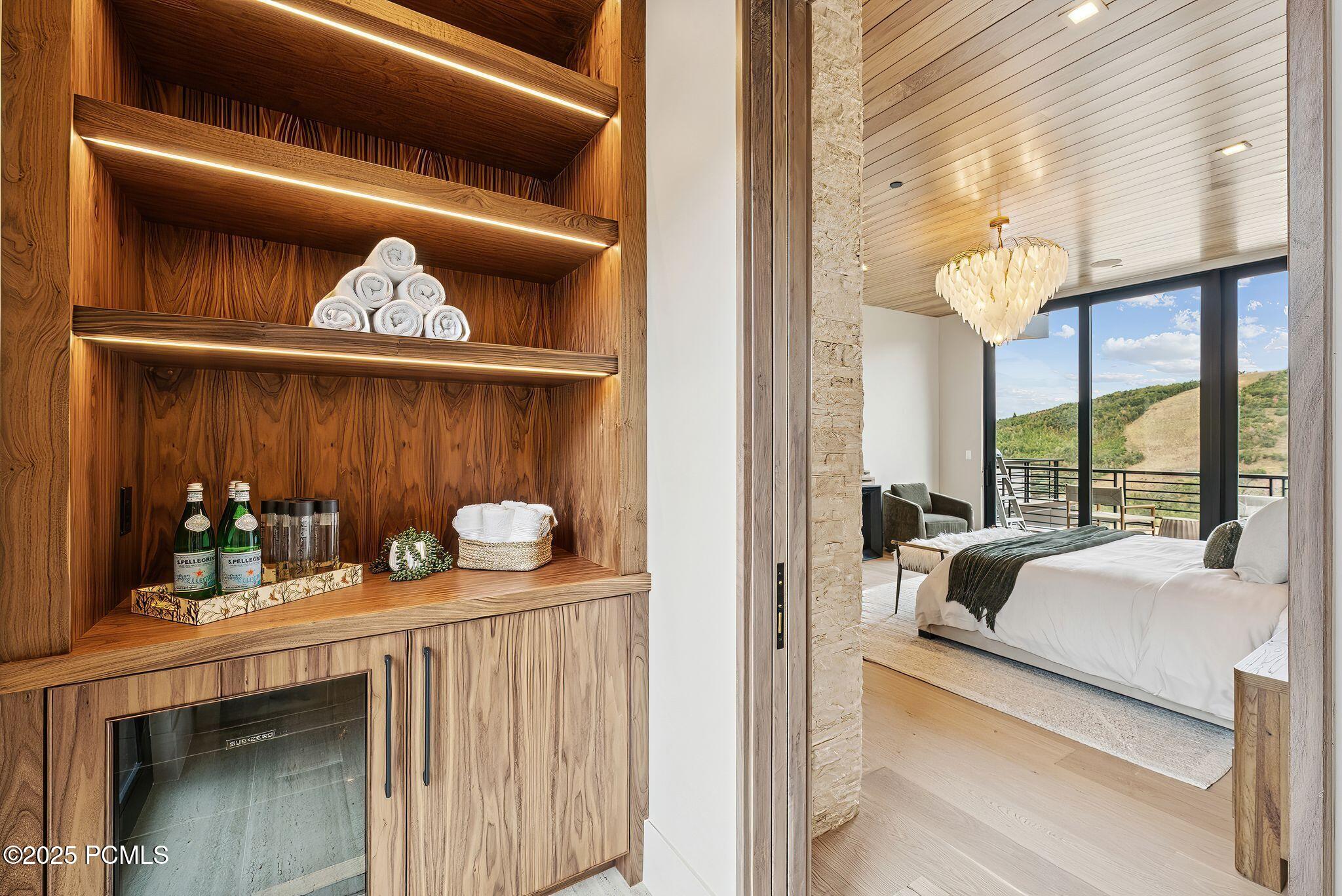 Park City, Utah 84060, United States, 6 Bedrooms Bedrooms, ,9 BathroomsBathrooms,Residential,Active,207376