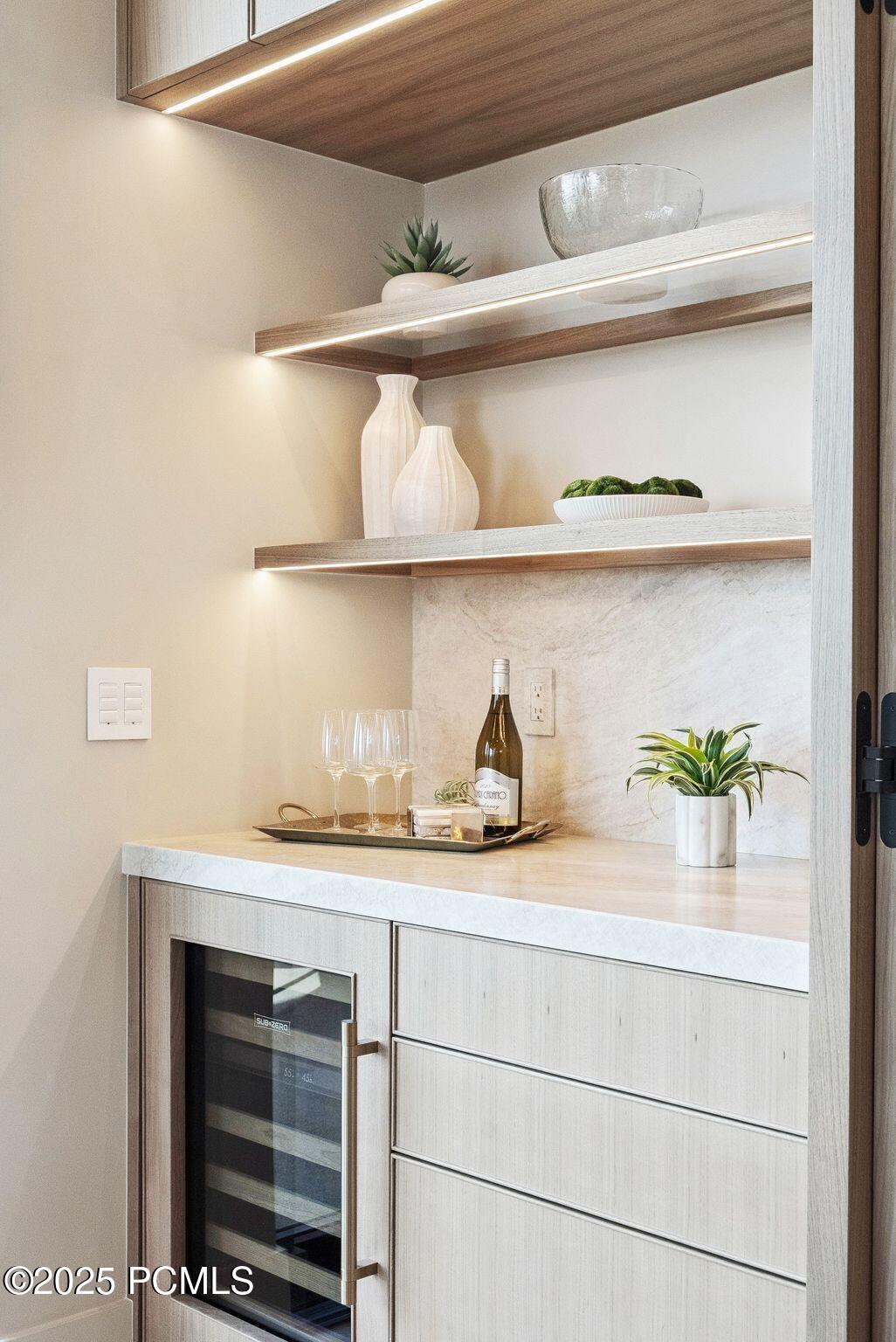 Park City, Utah 84060, United States, 6 Bedrooms Bedrooms, ,9 BathroomsBathrooms,Residential,Active,207376